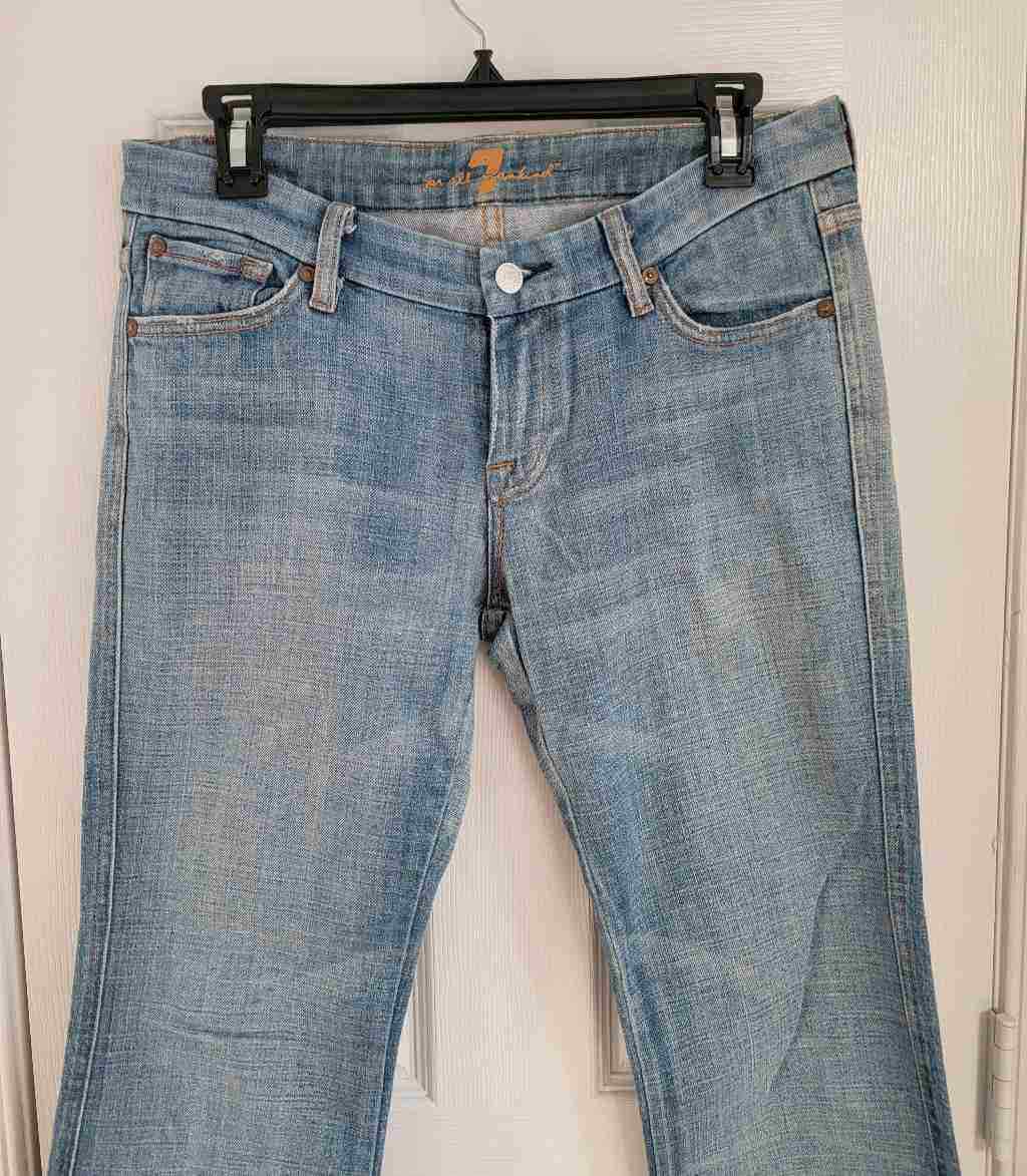 7 For All Mankind bootcut Jeans 29