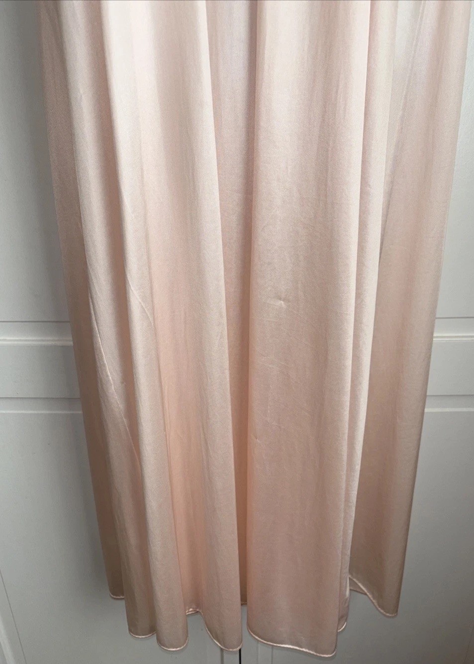 Vintage Miss Elaine Pink Long Nylon & Lace Slip Nightgown w/ Lace Small USA