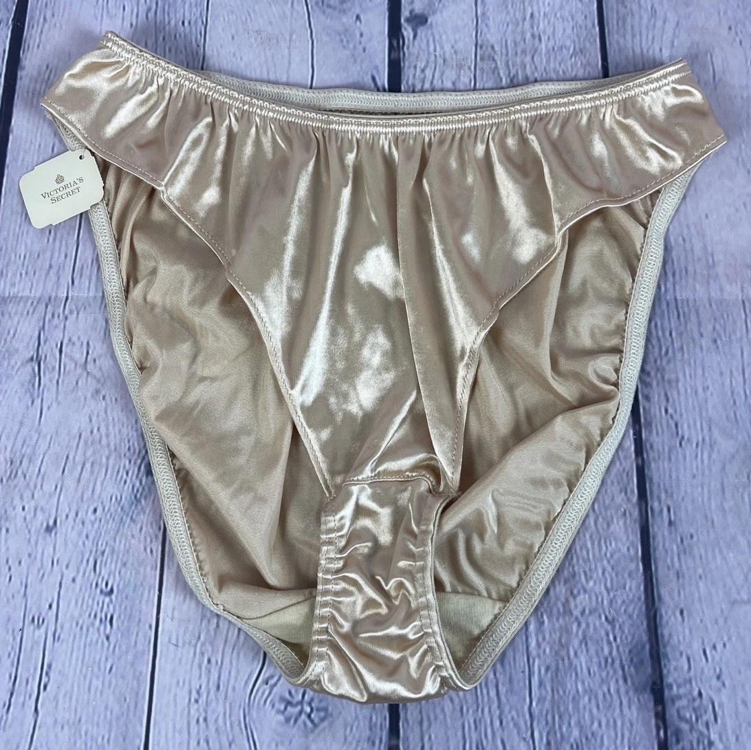 NWT Vintage Victoria&rsquo;s Secret Panties Second Skin Satin Ruffle USA 4360 Size L7
