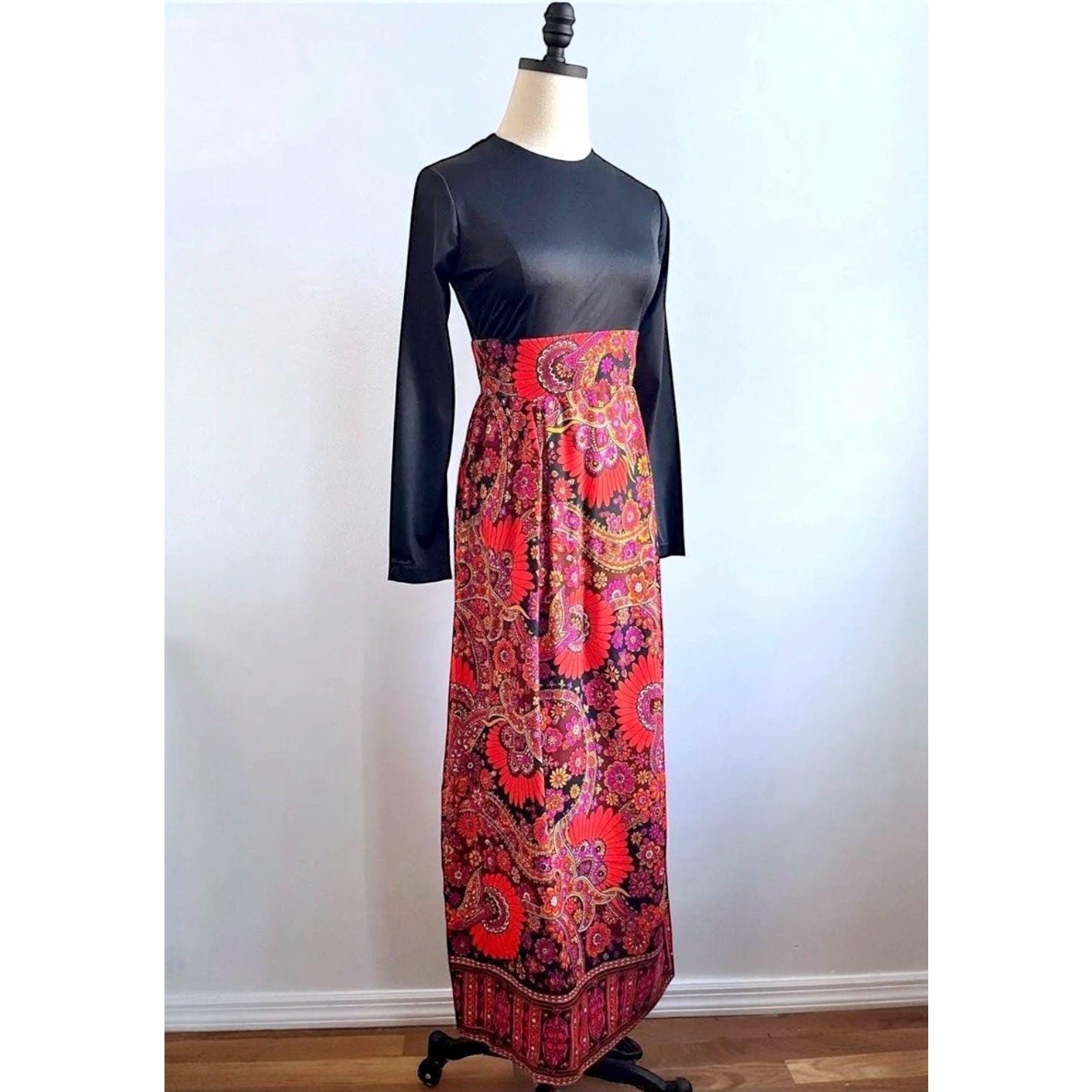 Vintage 60s Psychedelic Empire Waist Maxi Dress | Mod Floral Paisley |XS