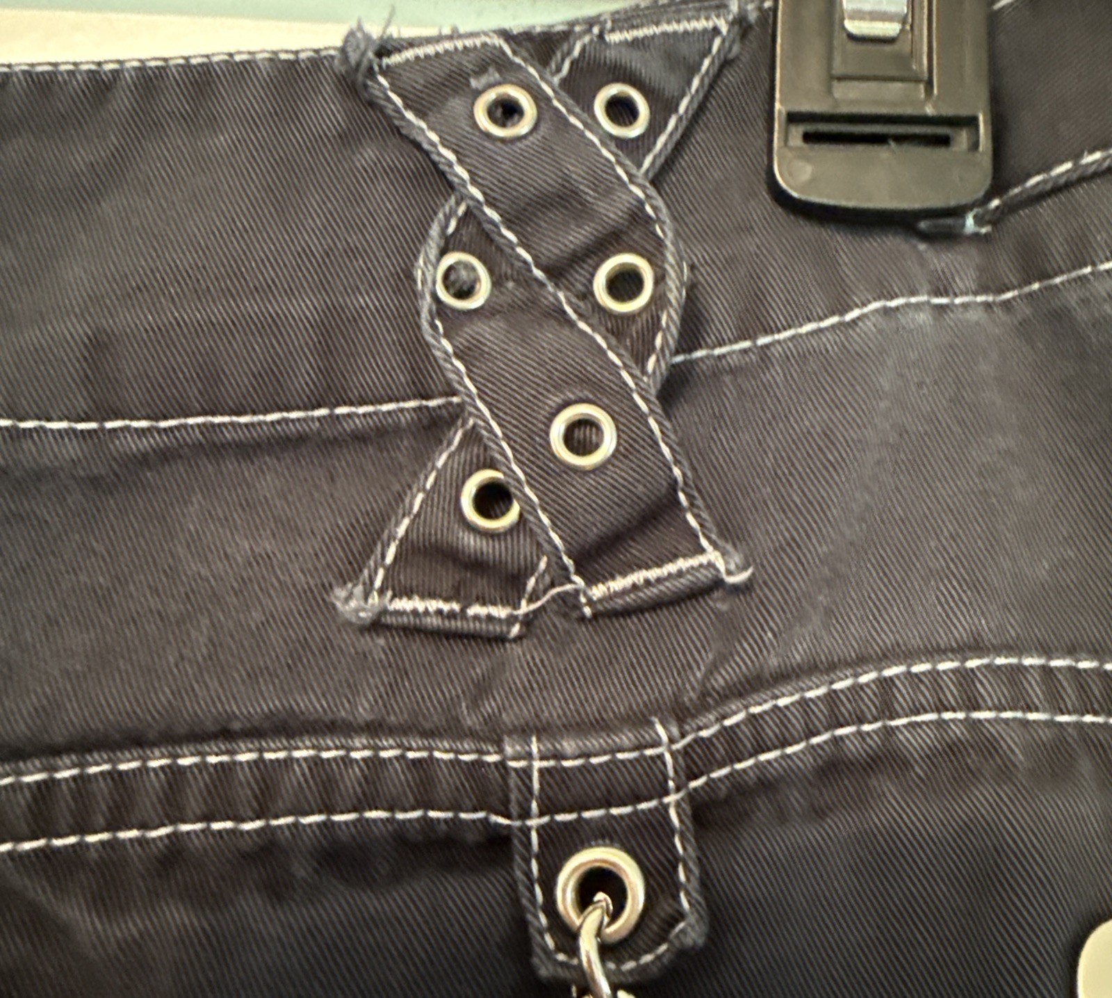 Rare Y2K Tripp NYC Goth Punk Bondage Pants Zip Off Women Size 11 Chain Wide Leg