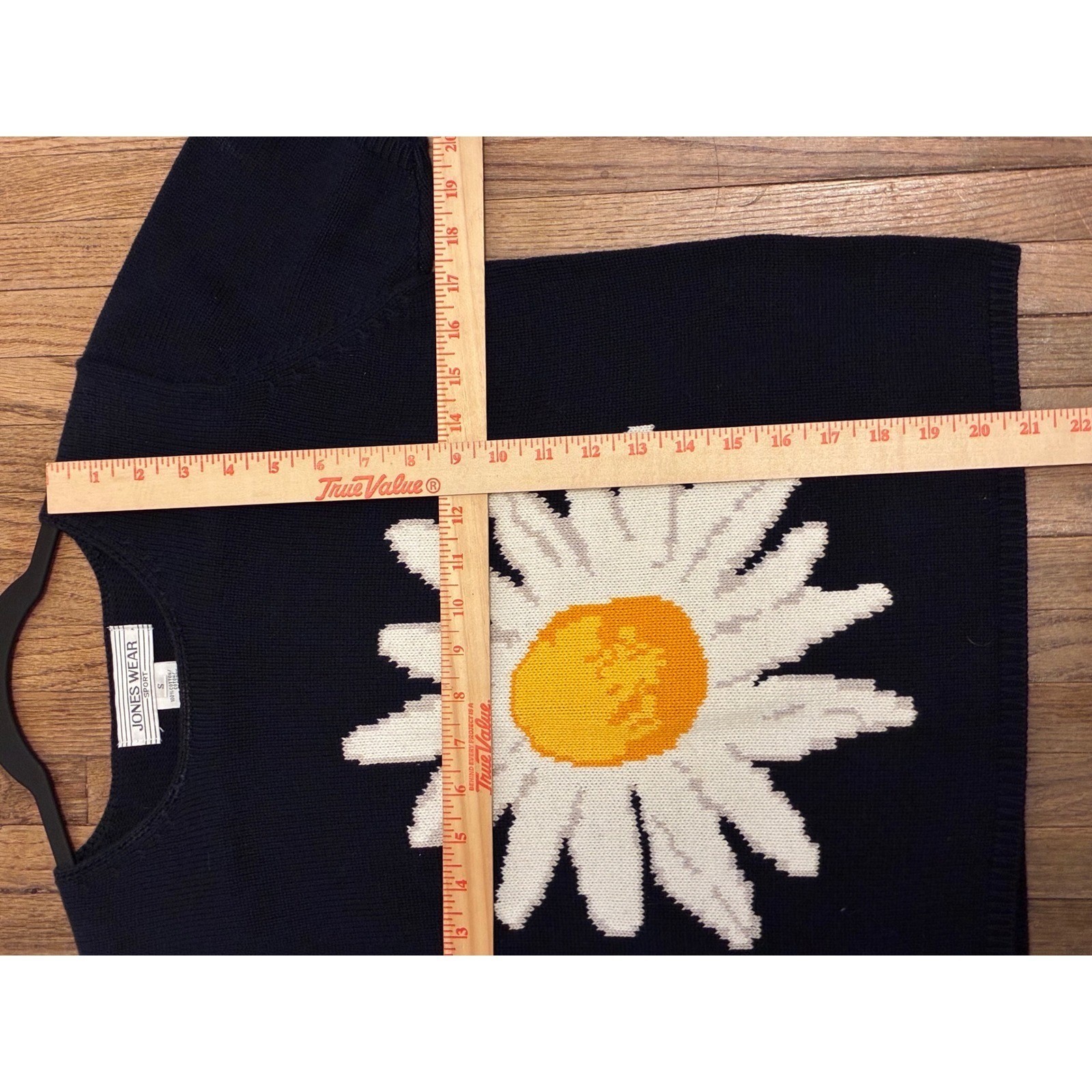 Vintage Cottage Core Navy Blue 100% Cotton Daisy Image Knit Top Small