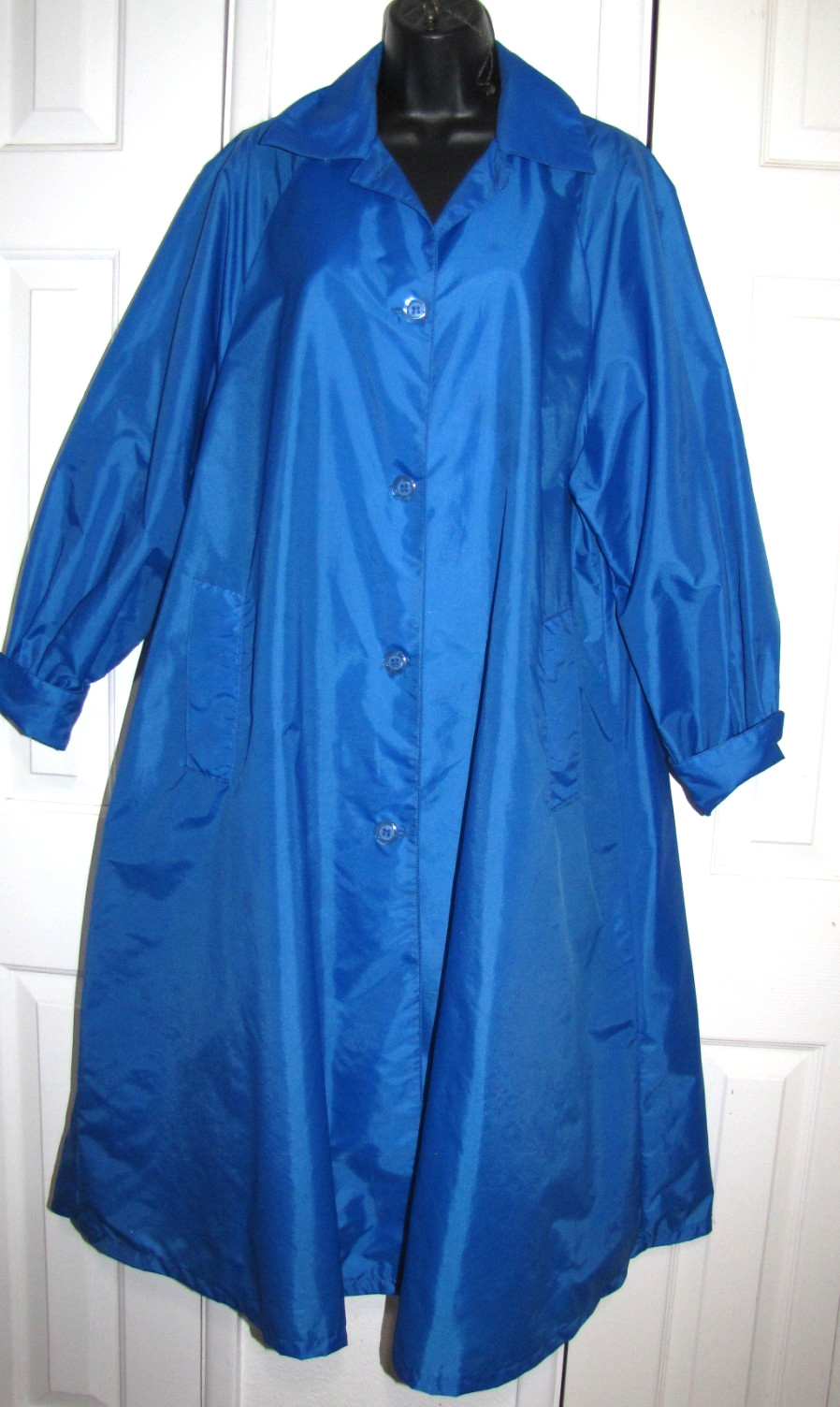 VTG Aqua Sheen Royal-Blue Button Raincoat Trenchcoat Packable Lightweight Wm S/M