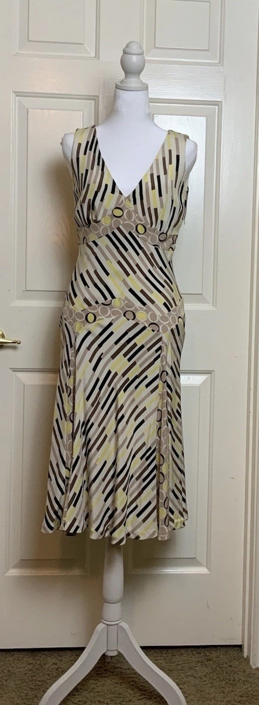 ECI New York Silk Dress Chiffon Size 6 Vintage Elegant Geometric Print Crème 90s