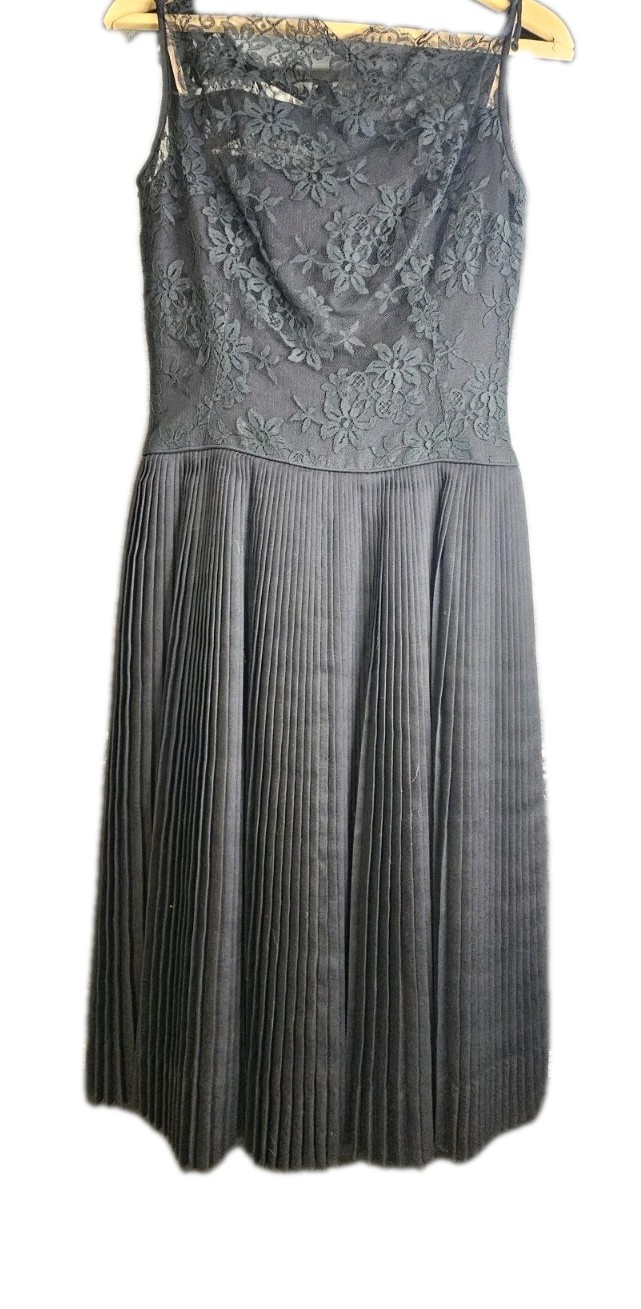 VTG Carlye Black Lace Pleated Midi Dress ILGWU Union Made XS 2 4 Cocktail