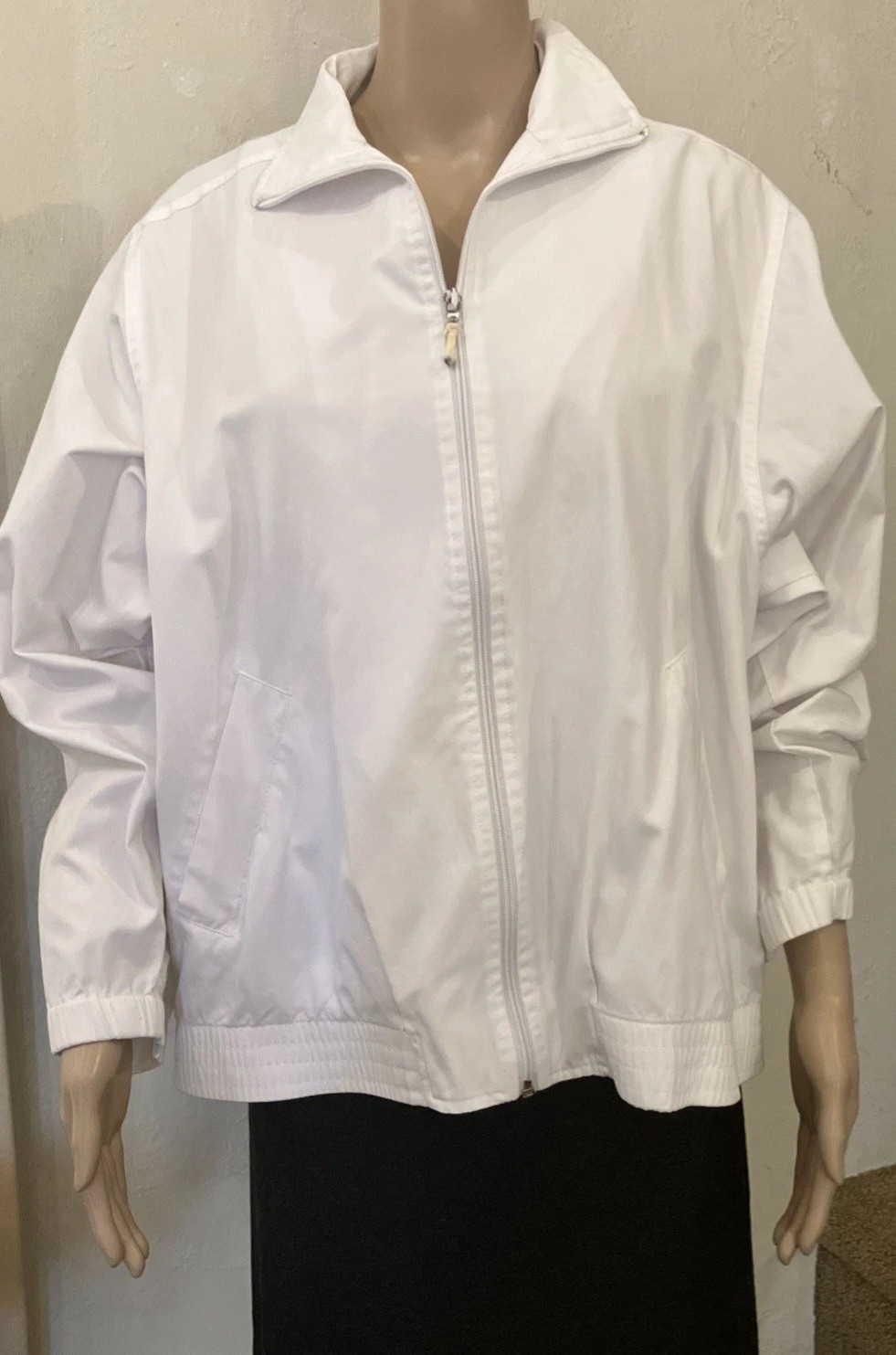 Vintage Koret Francisca White Jacket Women&rsquo;s Size Medium With Pockets Full Zip