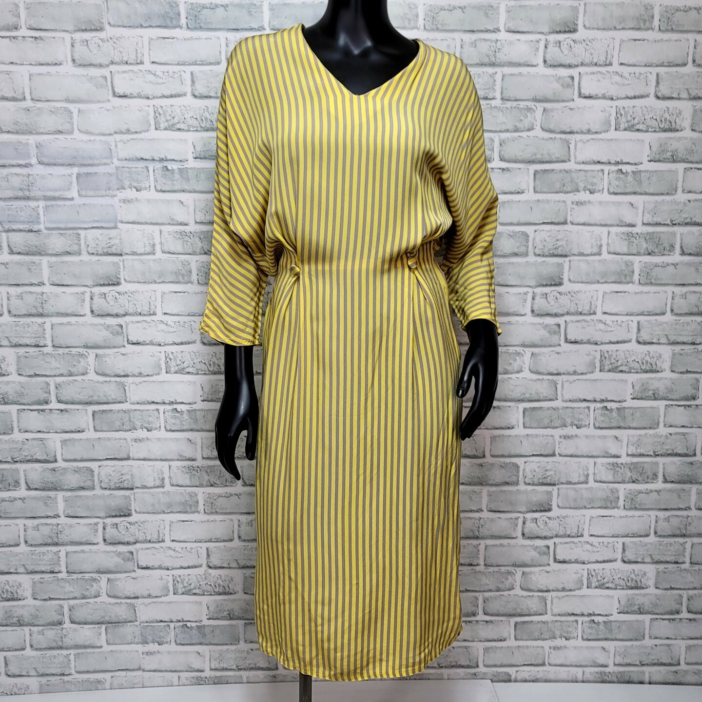 Vintage 80s Electric Blue England Size M Yellow Grey Striped Dolman Sleeve Dress