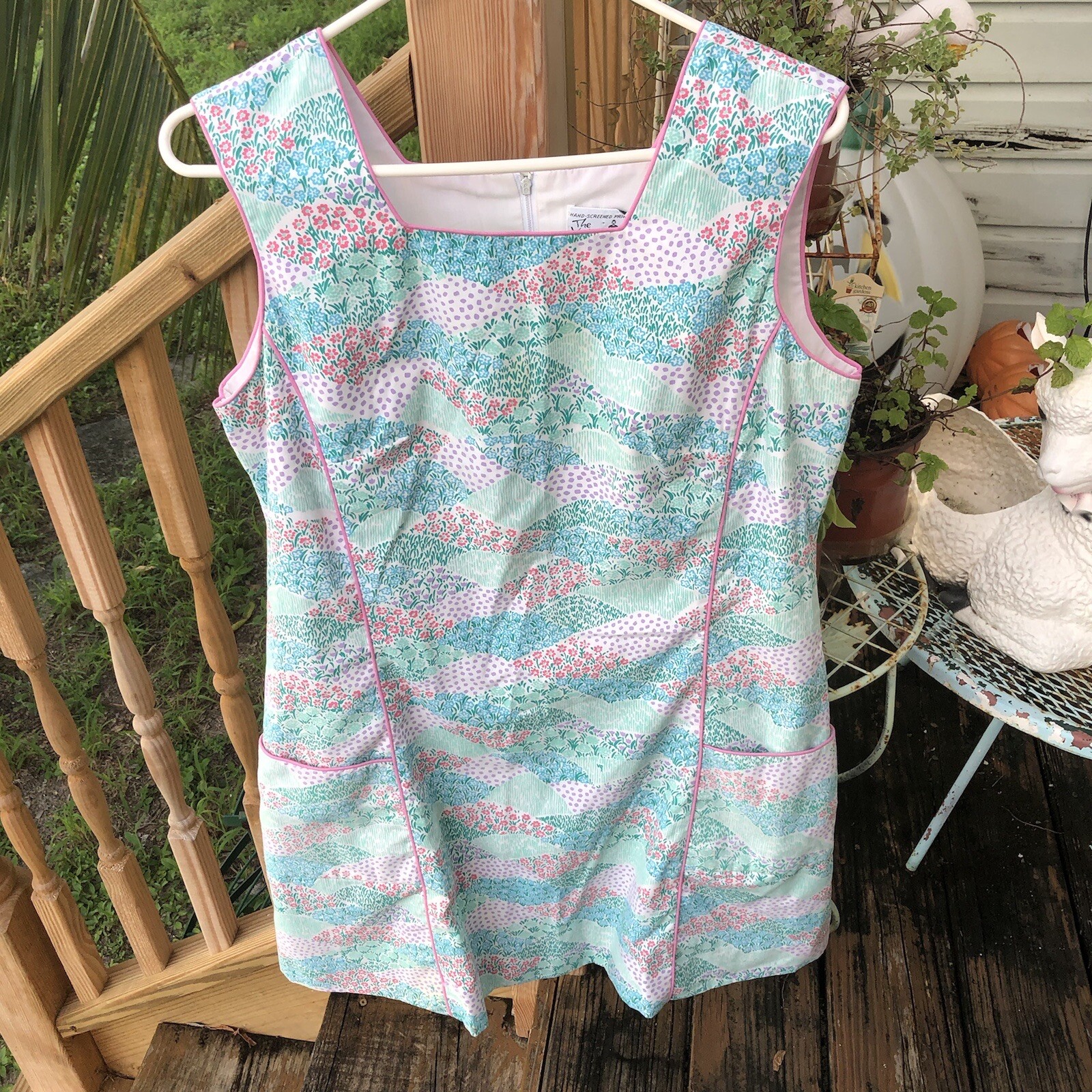 The Vested Gentress Floral Dress 10 Hand Screen Print Poly Cotton Sleeveless Vtg