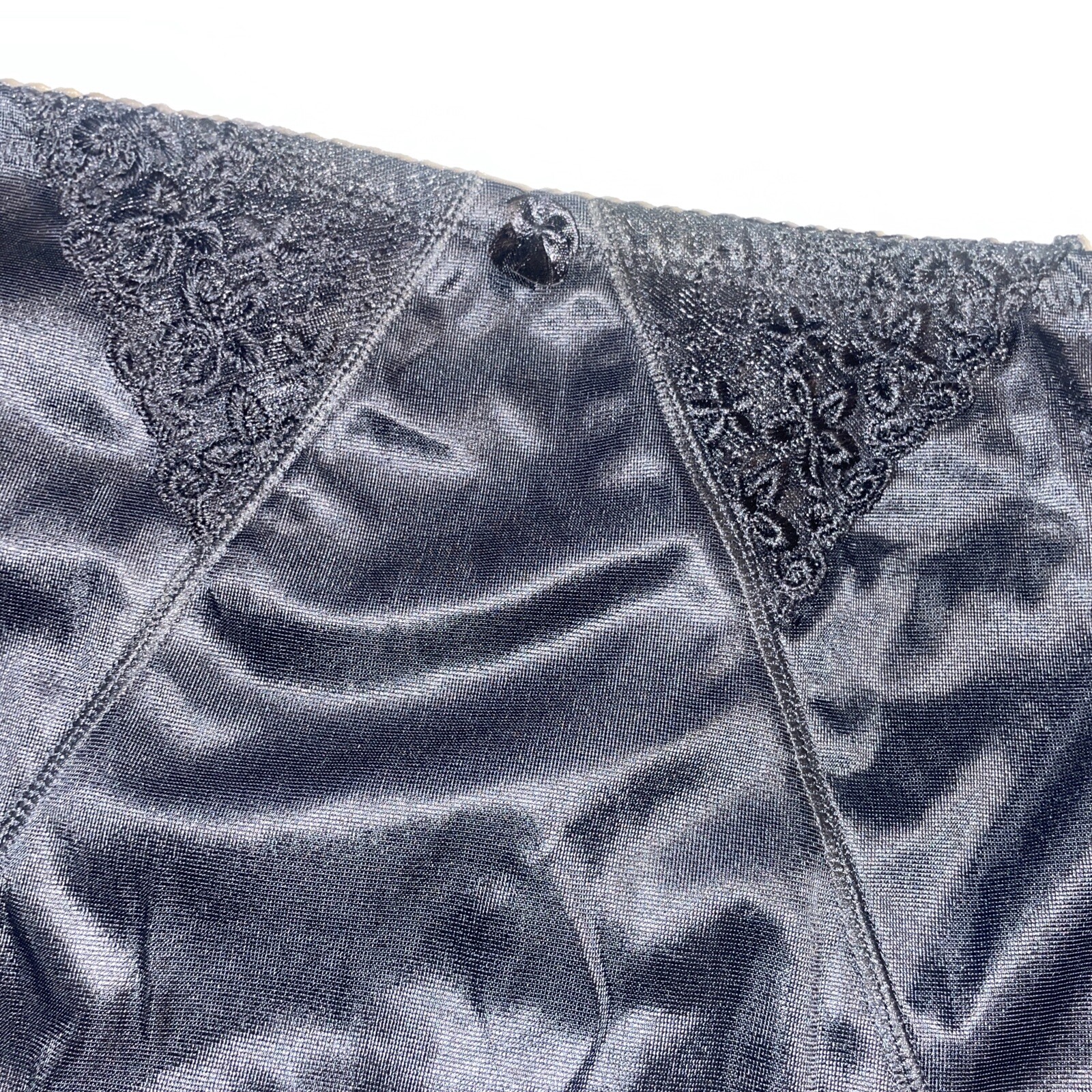 Black Shaper VINTAGE panties Polyester spandex Black Lace trim sides NWOT ￼XL