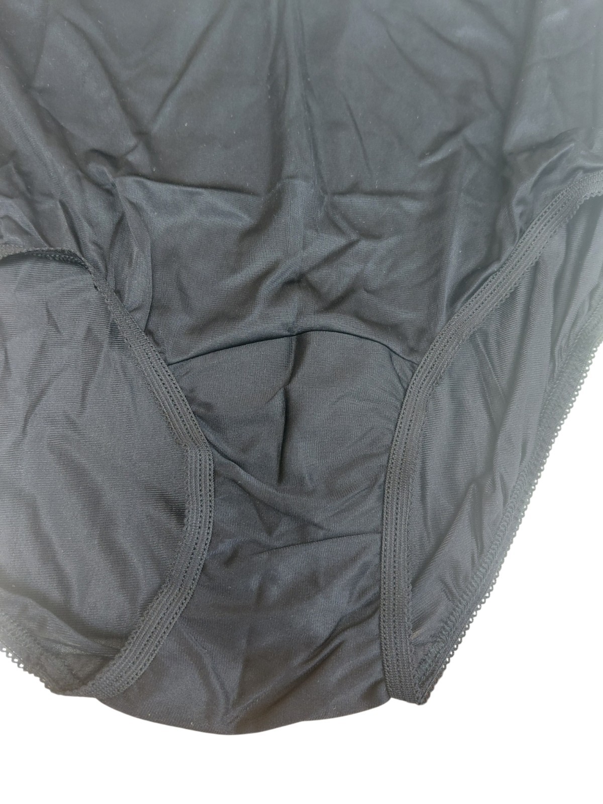 Vintage Vanity Fair Brief Size 6/M