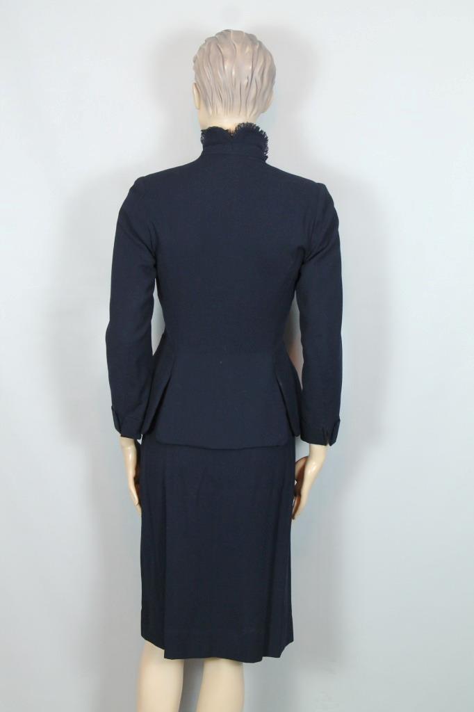 RARE Vtg 40s HATTIE CARNEGIE Navy 2pc Suit Blazer Jacket Pencil Skirt w/ Lace S