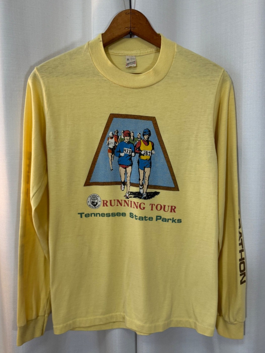 VTG 80s Graphic Tee long sleeve single stitch yellow Screen Stars Running 1984