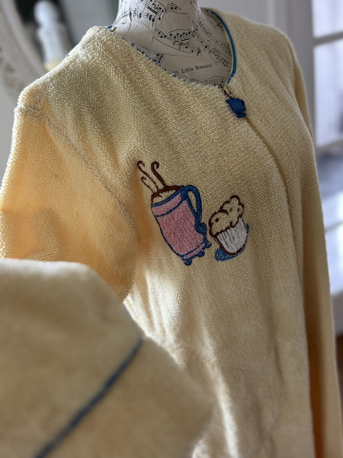 Vintage Stan Herman Chenille Robe House Coat Full Zip Yellow Coffee Cup Muffin S