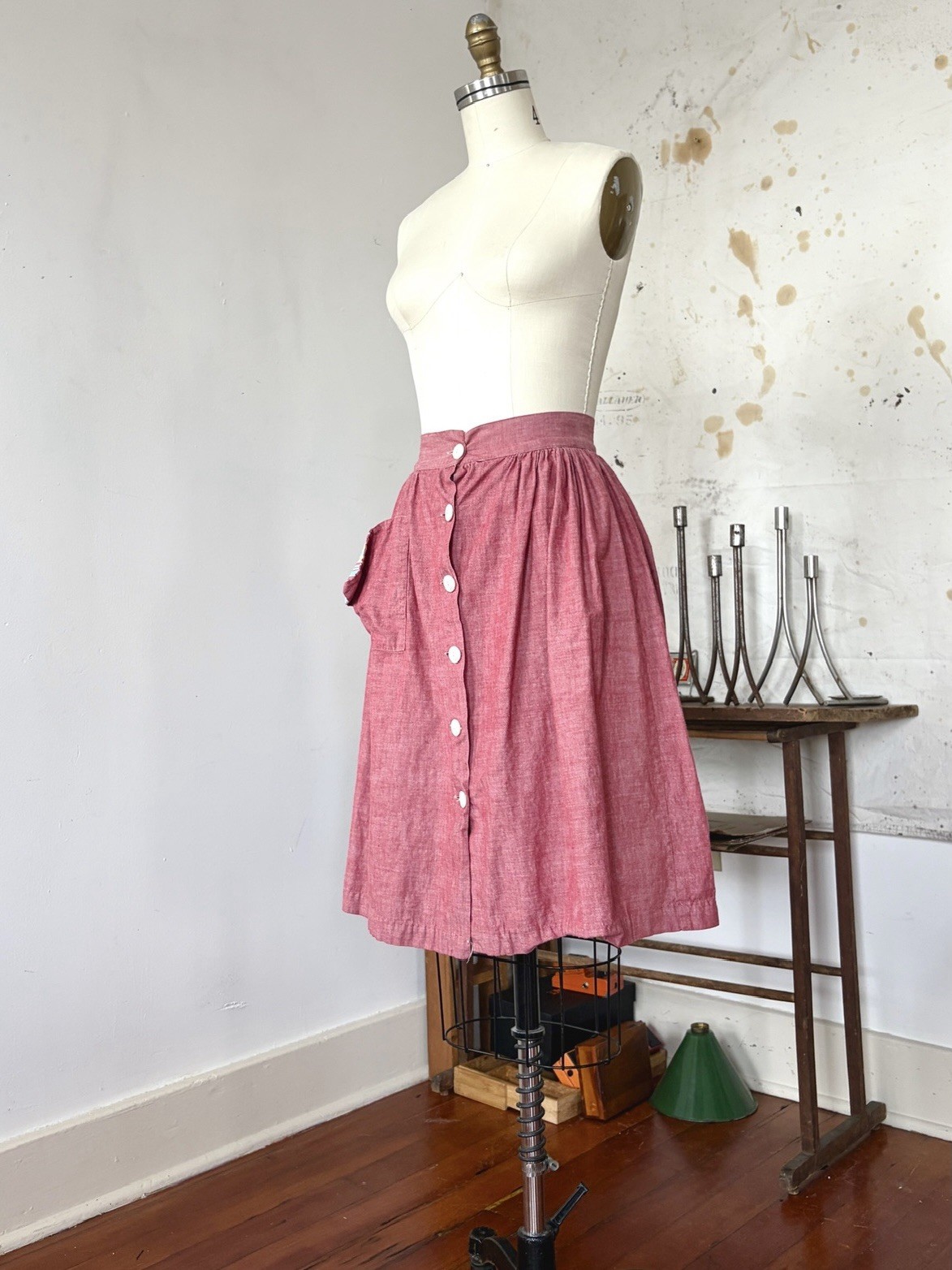 30s 40s Chambray Rayon Cotton Button Front Skirt Feedsack Pocket Workwear 24/25”