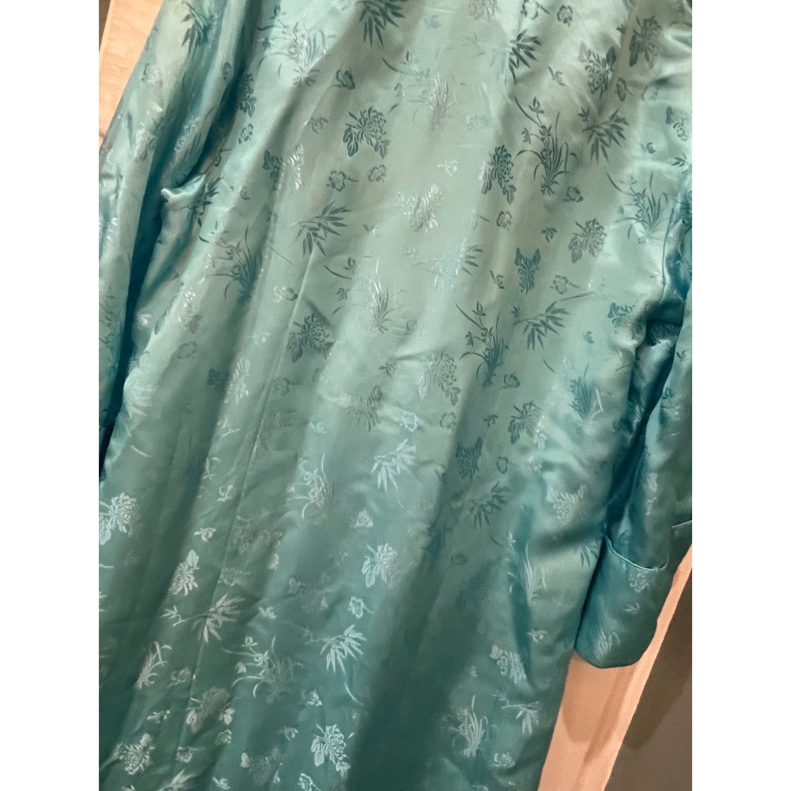 Vintage Cool BLue Silk Robe /Dressing Gown Floral Jacquard Old Money Luxury XL