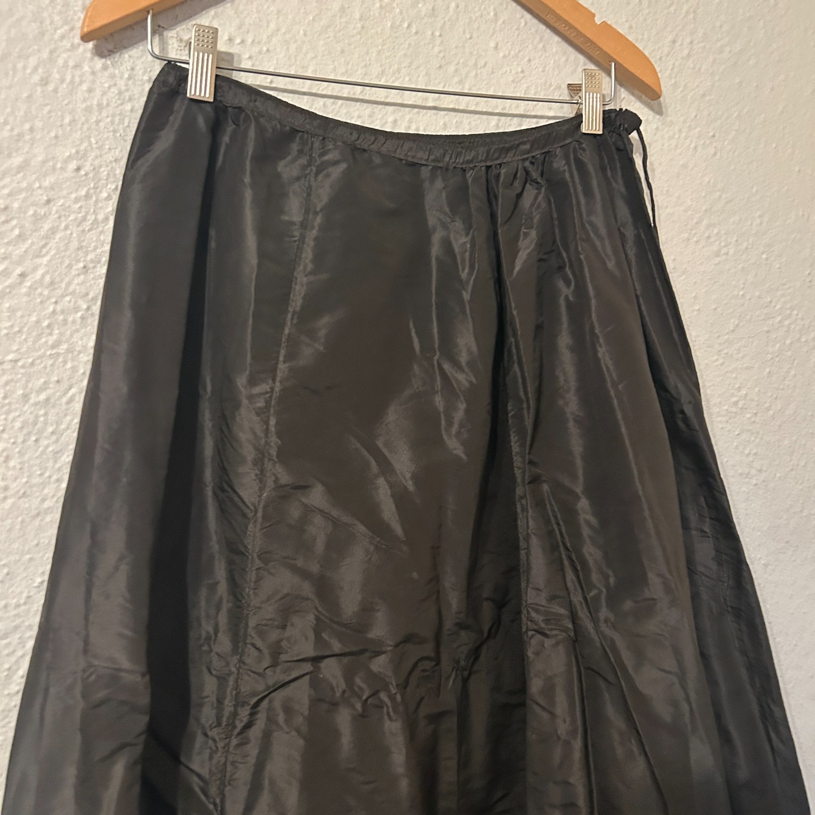 Antique 1800s Womens S/M Black Silk Taffeta Tiered Ruffle Maxi Skirt Victorian