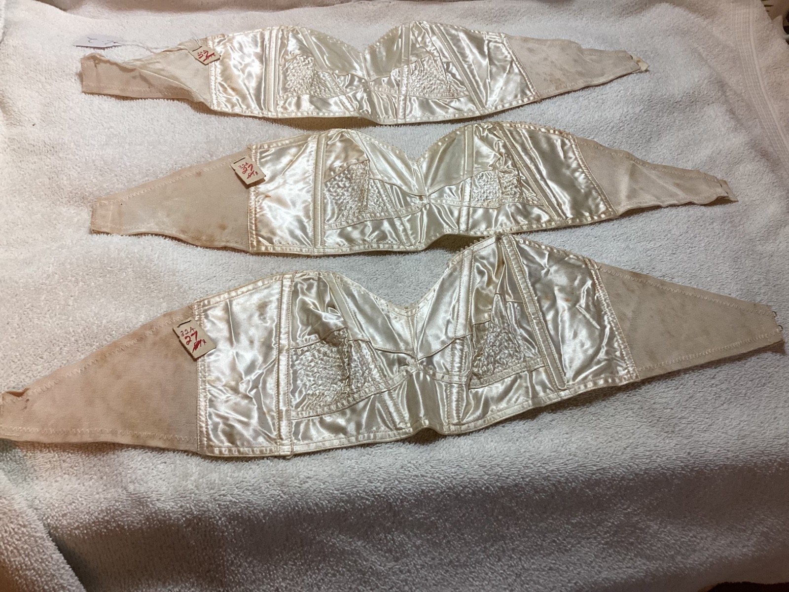 3 vintage 40s 50s Garcrest strapless bullet Brassiere Women Size 32 A . B-15.