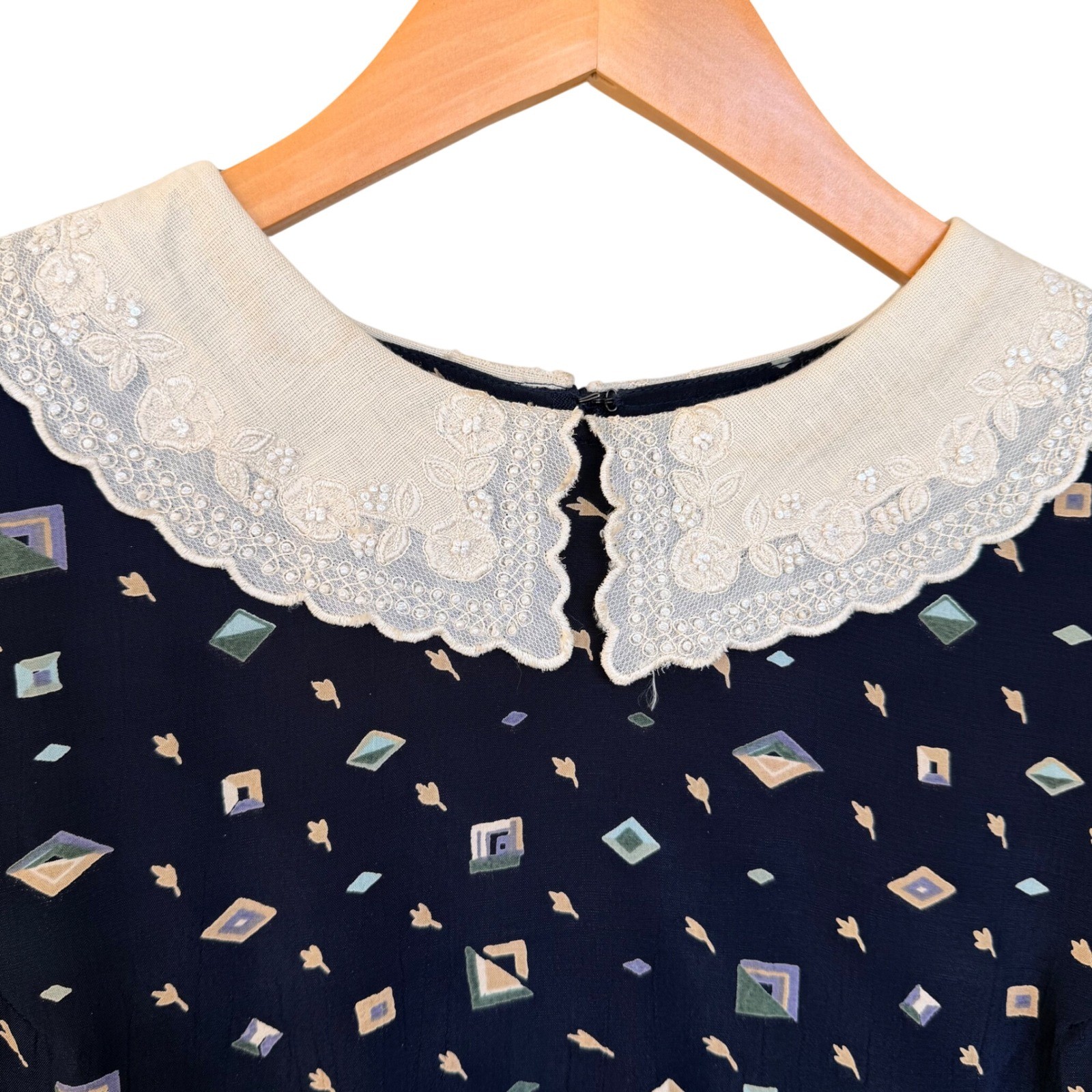 Karin Stevens Navy Blue Geometric Print Midi Dress Lace Collar Beaded Vintage 14
