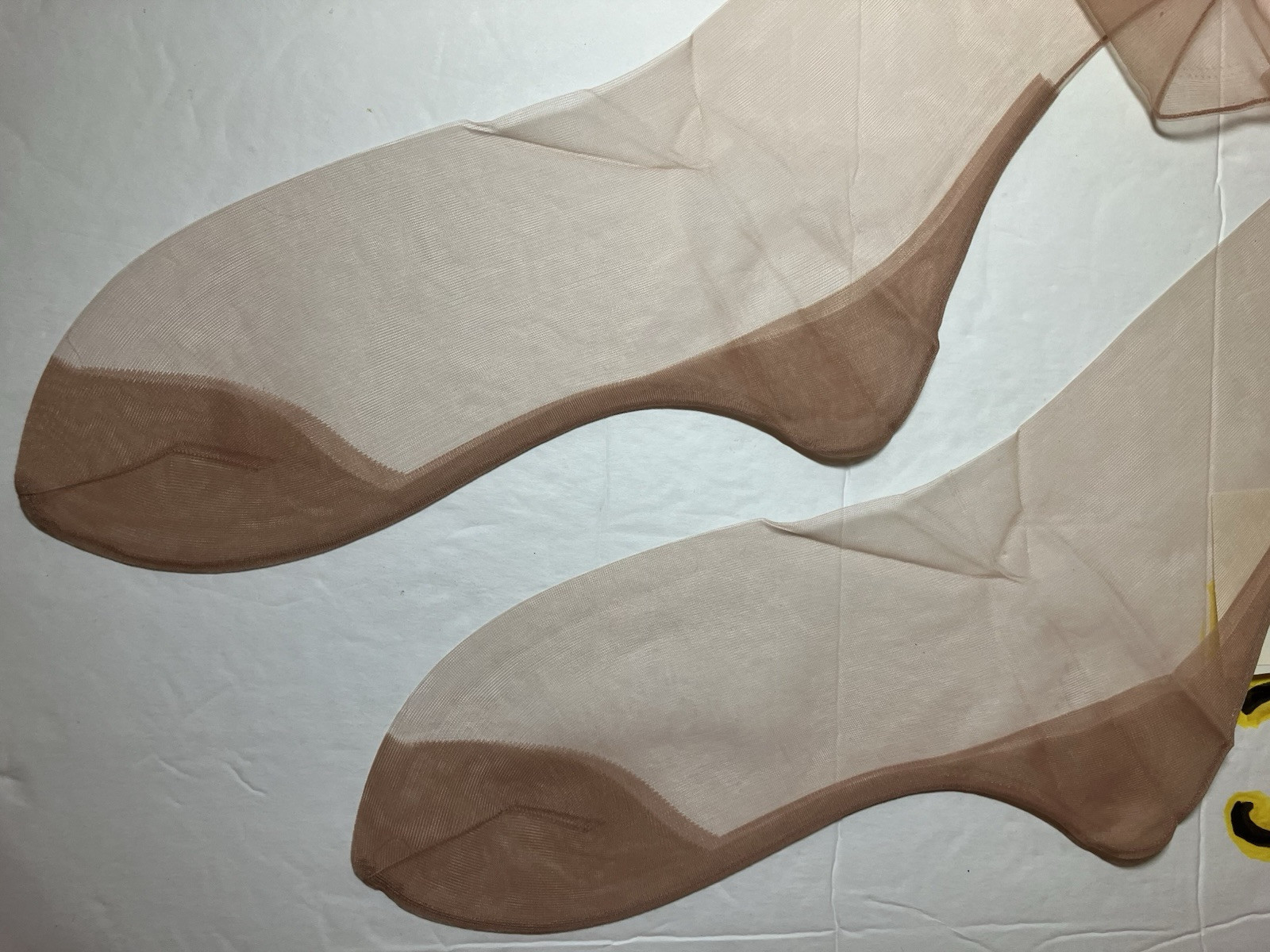 3 PAIR 1940 FULL FASHIONED GLAMOUR SHEER NYLON STOCKINGS CUBAN HEEL SEAMED BEIGE