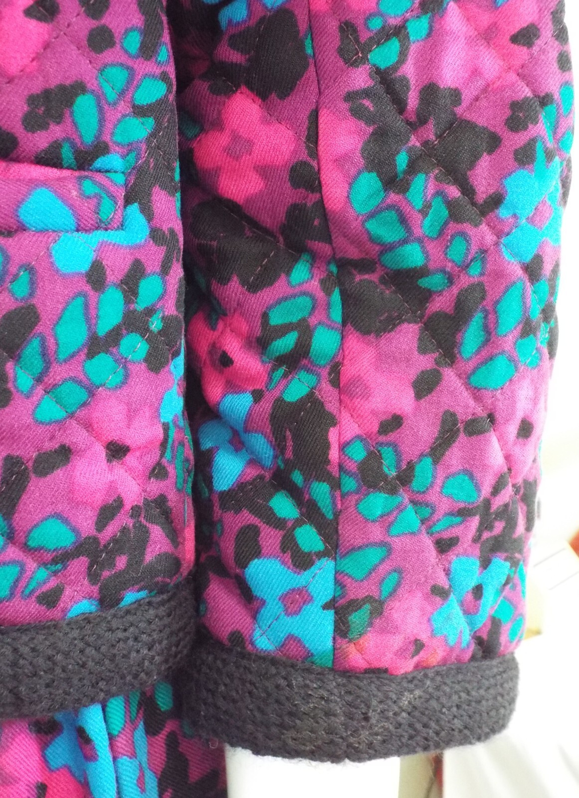 Vintage 1980 GUY LAROCHE Boutique Wool Skirt Suit Quilted Jacket 40 PARIS Floral