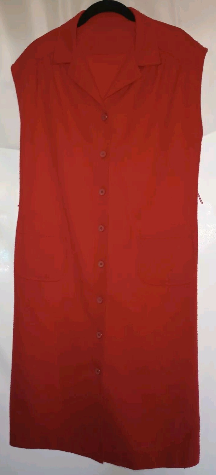 60 – 70&rsquo;s – Handmade Solid Red Dress – Size 14 – Nightgown Housecoat Vintage
