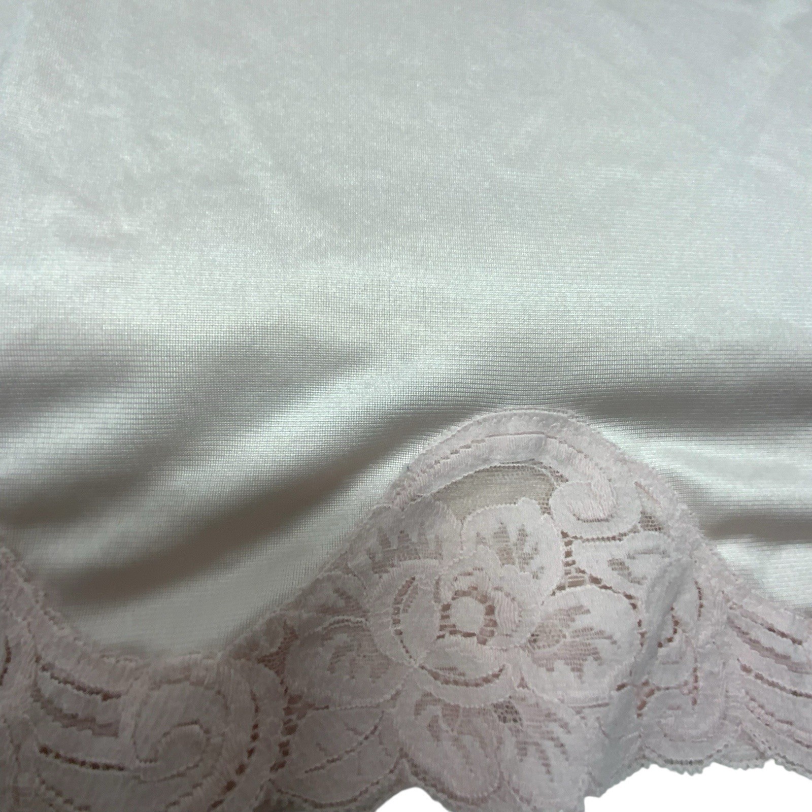 Vanity Fair Pink Lace Trim Half Slip Nylon Midi Length Large 26 Inch Vintage