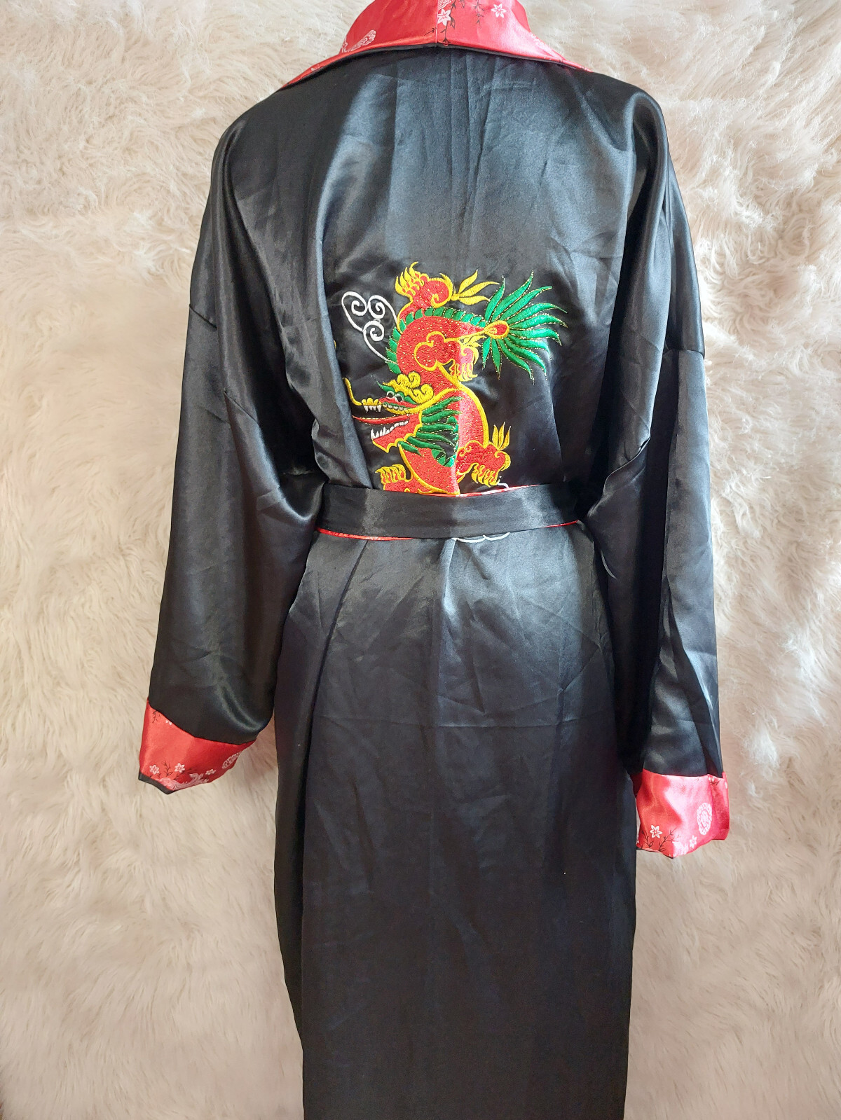 Oriental Black and Red Satin Reversible Dragon Embroidery Kimono Robe Siz XL