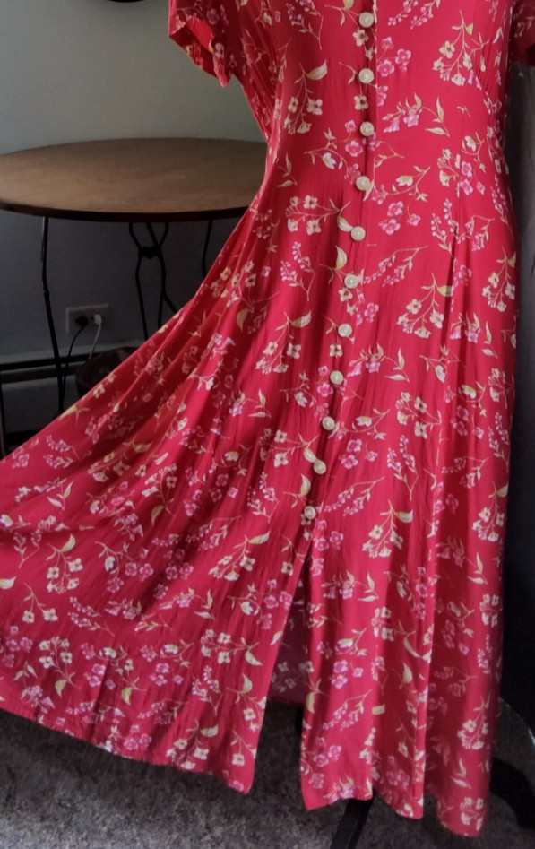 VTG RED FLORAL 1940s STYLE DAY DRESS Retro 90s Rayon. Tea Length Swingy Sz 14/16