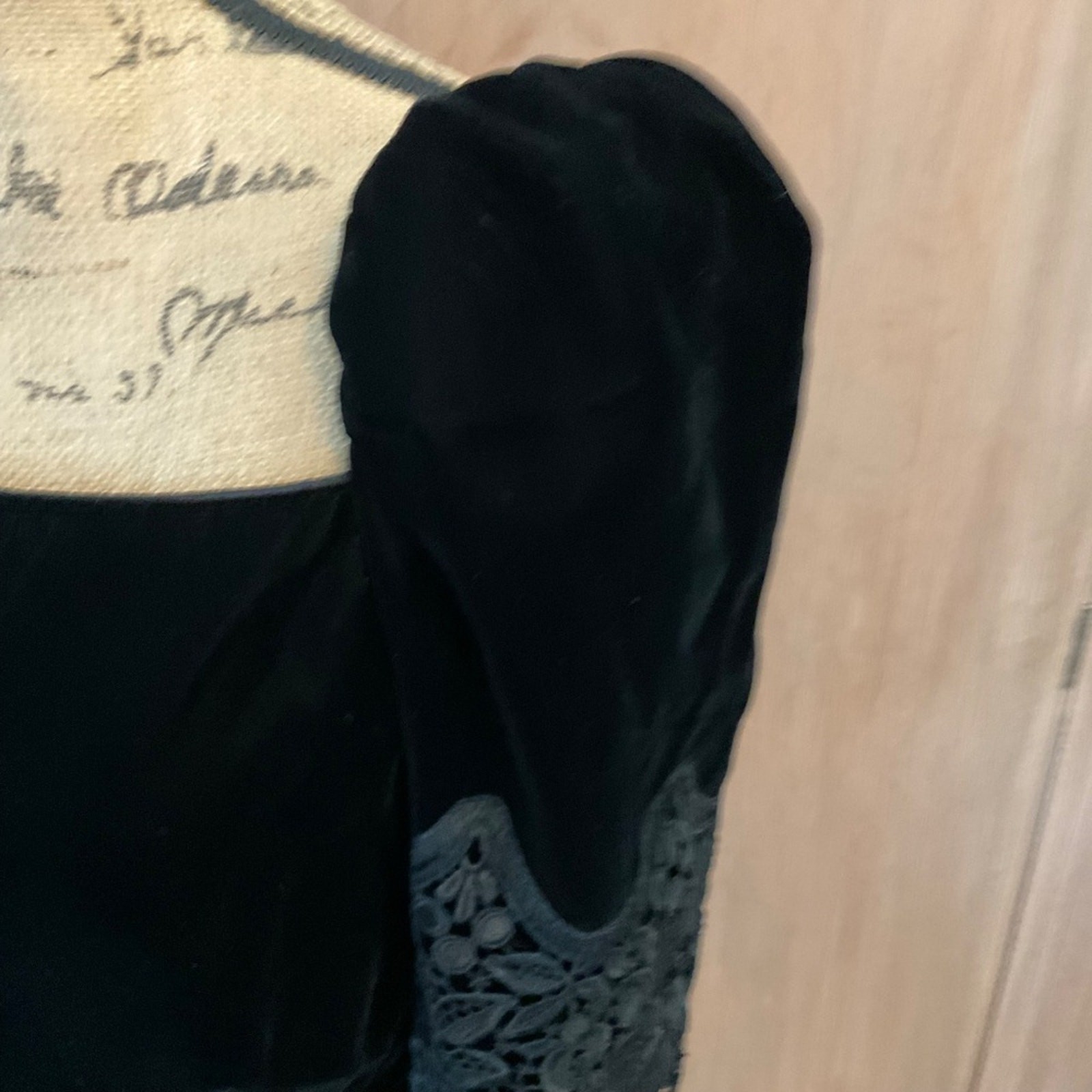 Rare VTG William Pearson 80’s Black Velvet Lace Puff Sleeve Formal Gown Sz 12