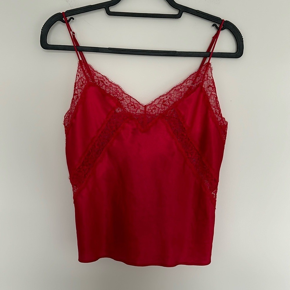 Victoria&rsquo;s Secret Red Lace Cami Spaghetti Strap Top – Size Medium