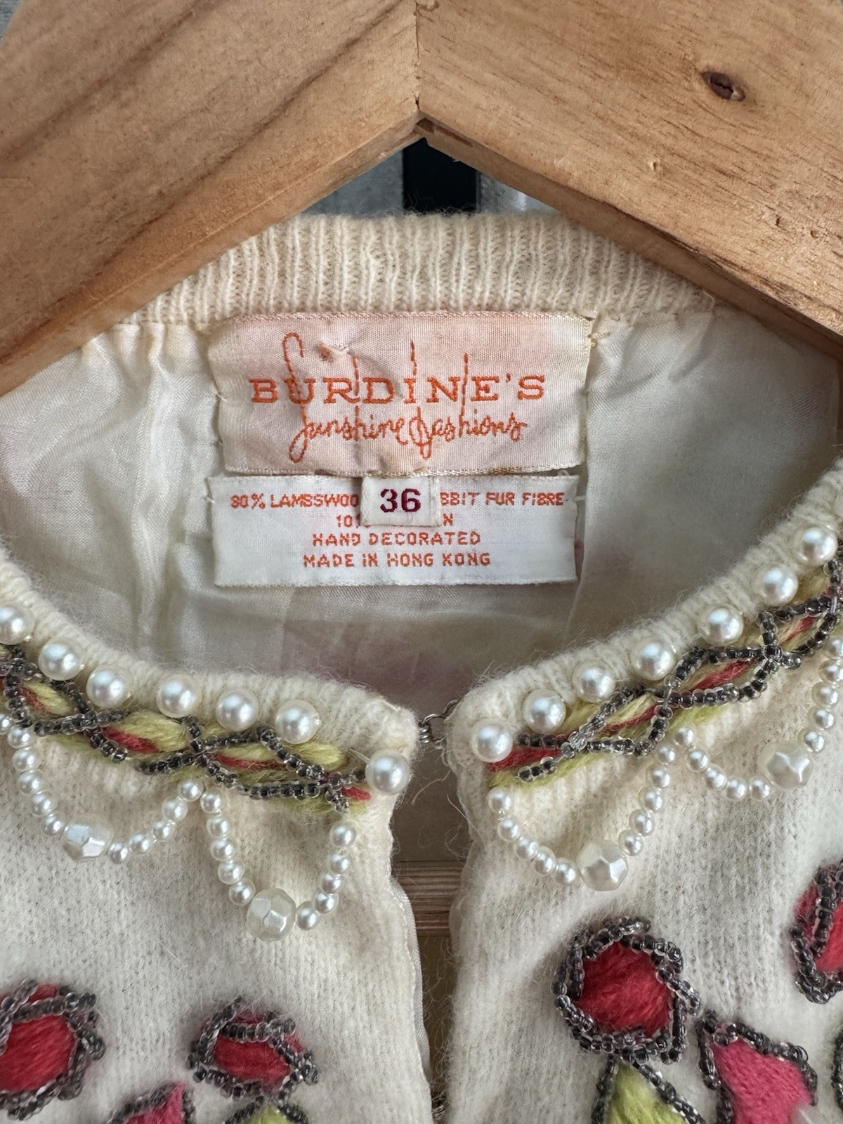 Vtg Burdine’s Sunshine All Over Beaded Ivory Cardigan Sweater Lambswool 36 Small