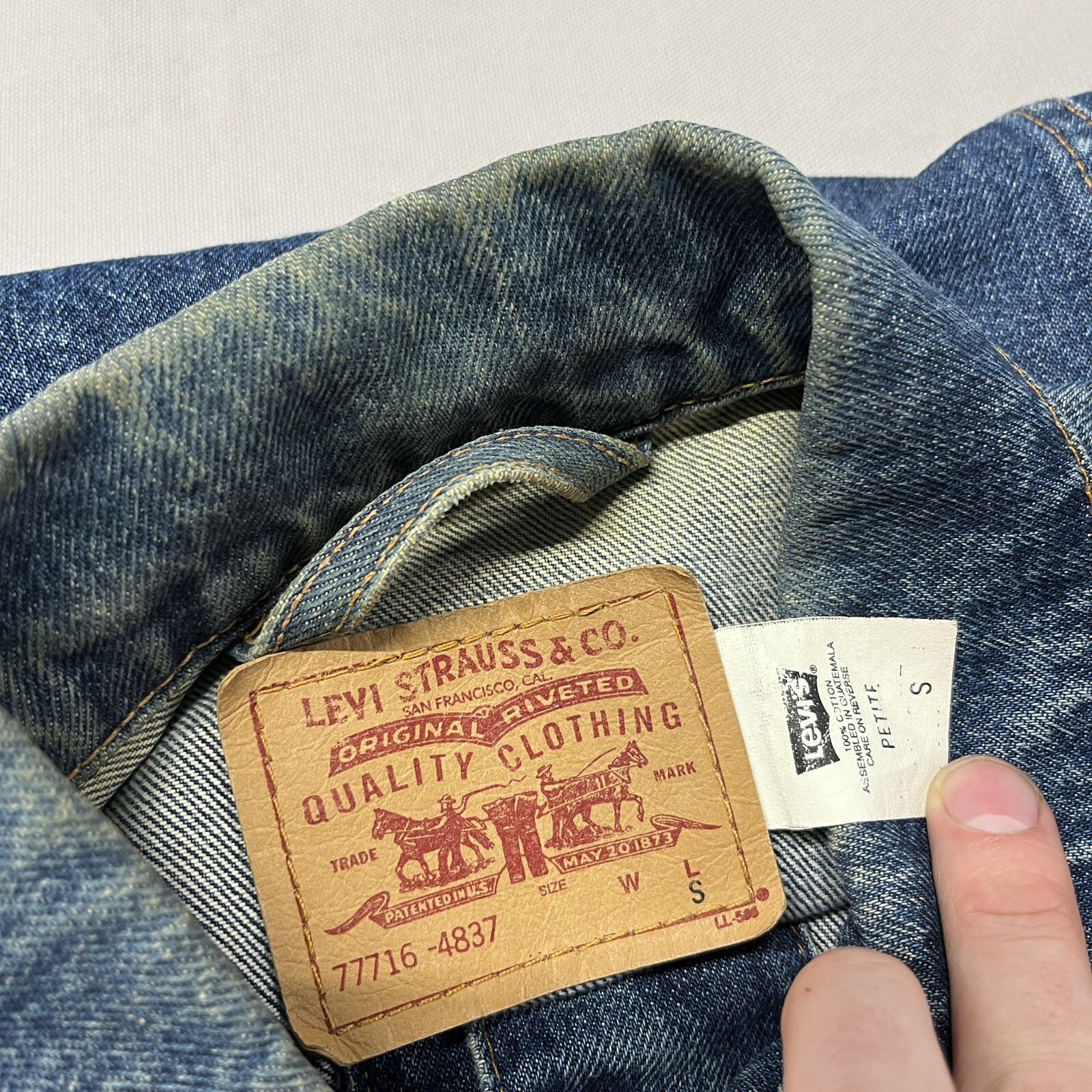 Vintage Levis Jacket 77716-4837 Womens Petite Student Jacket Sz S 2001