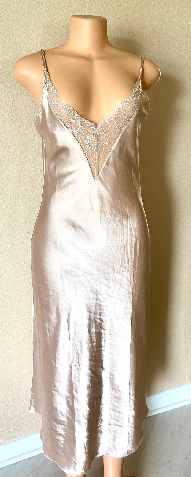 Vintage 90s Champagne-Pink Silky Satin Lace Nightgown Straps Intimates M