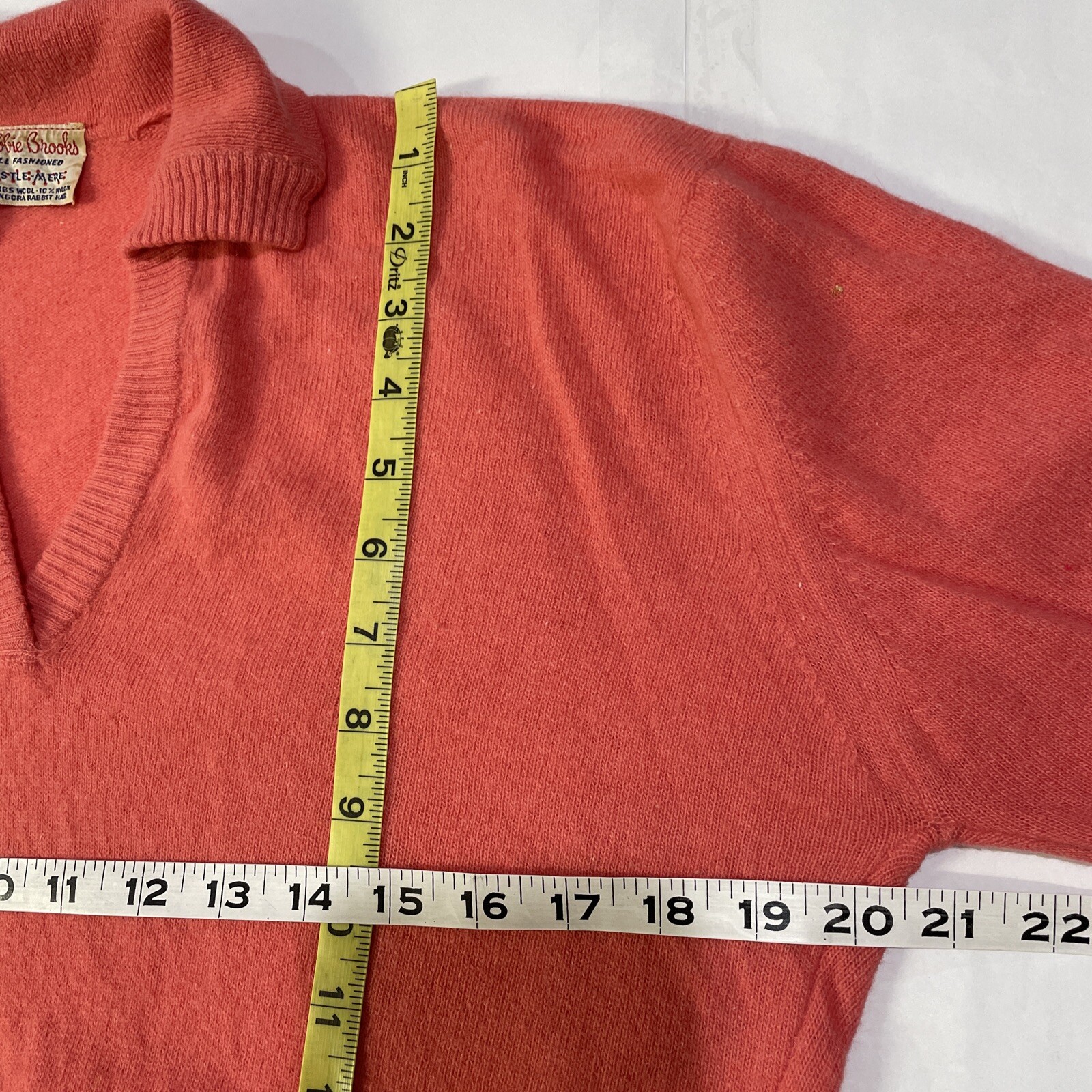 VTG 60s Bobbie Brooks Full Fashioned Kastle 20% Angora Rabbit Hair (HOLES