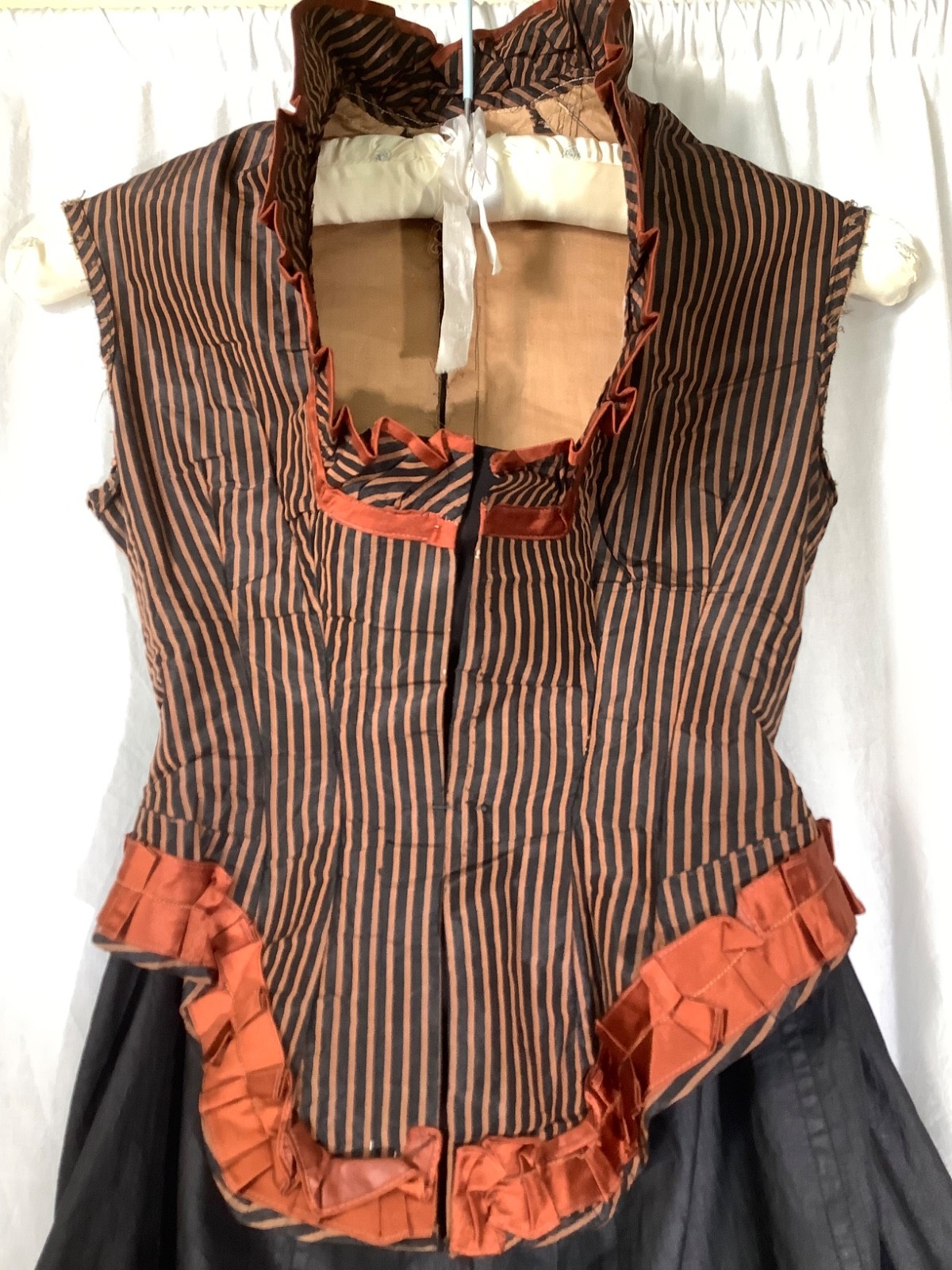 Victorian bodice Silk bustle 1880s corset Top sleeveless Stripe black Copper XXS