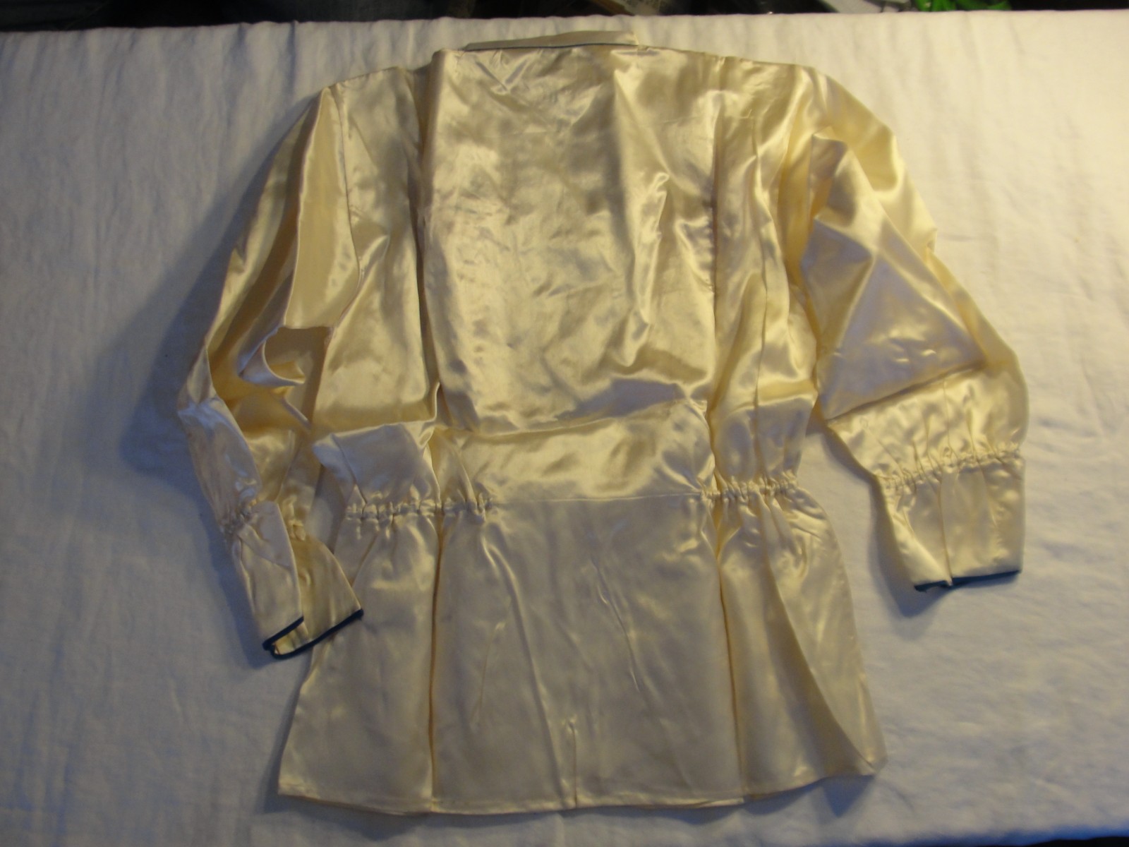 Vintage Hong Kong / Chinese Tunic and Pants Pajamas Dragon Embroidery