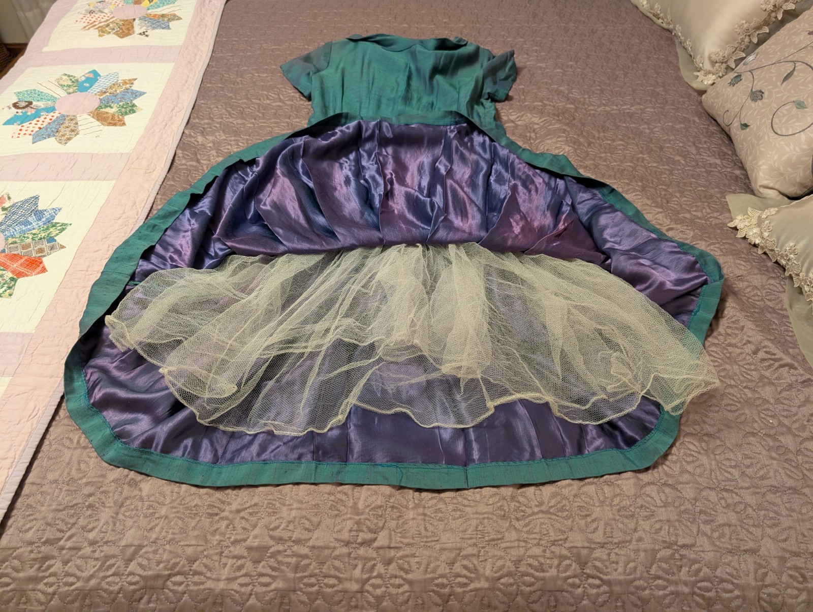 (s/m) EVENING ENIGMA! 1920s Two-Toned Silk Drop Waist Dress TEAL PURPLE Antique