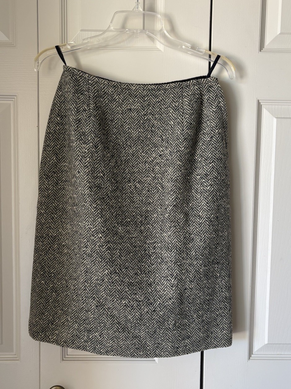 Pendleton | Vintage pure wool 2 pc skirt vest set Herringbone. Side 12. Classic