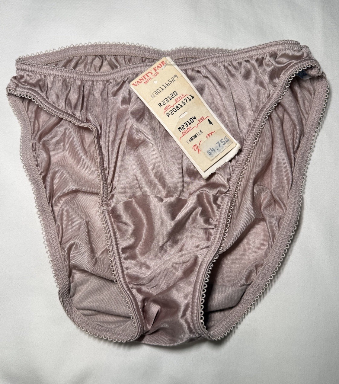 VTG NOS Vanity Fair Shiny 70s Satin Bikini Panty Size 4 (XS) in Tan Color – NWT