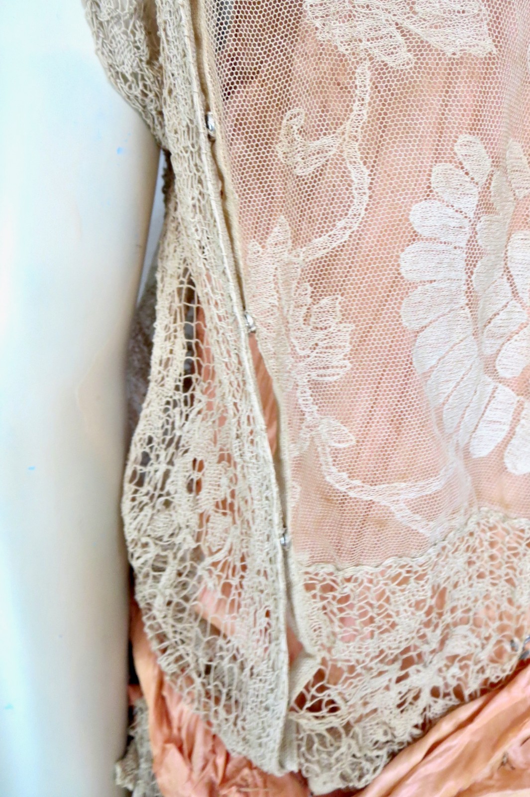 1920s Antique Filet Lace & Devore Silk Flapper Gown Ecru and Peach 35 Bust