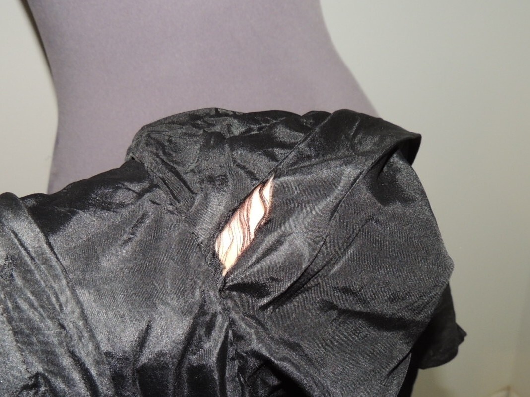 Victorian Black Silk Taffeta Jacket w Lace Cape Like Collar SM – MED