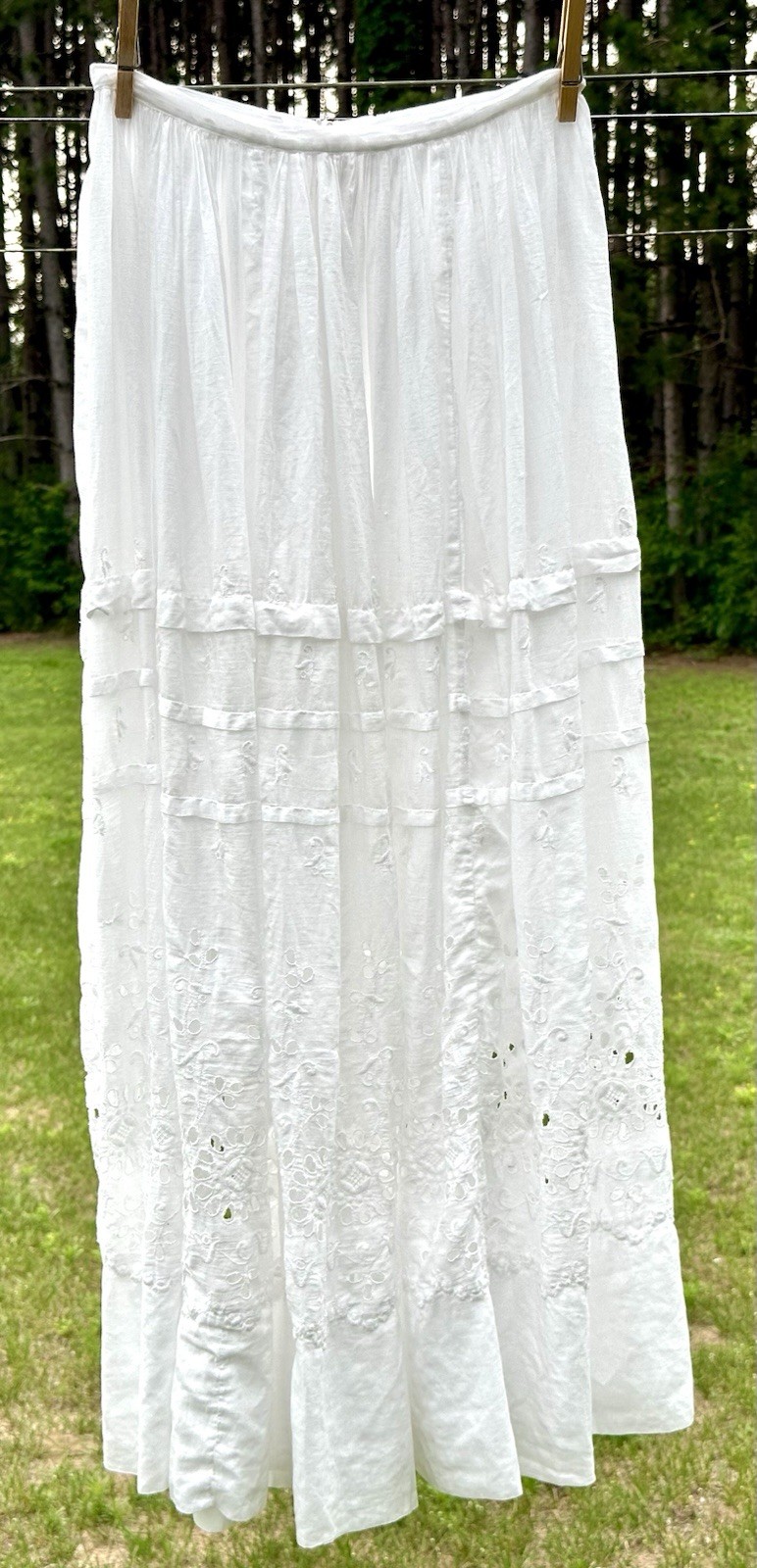 Vintage Cotton Skirt Petticoat Eyelet Edwardian Boho Small 23” Waist 32” Long