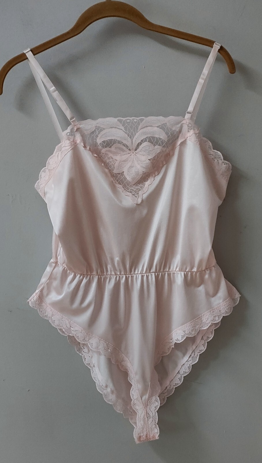 Vintage Ashley Taylor Teddy M Pink Antron Nylon Sheer Lacy Lingerie High Leg