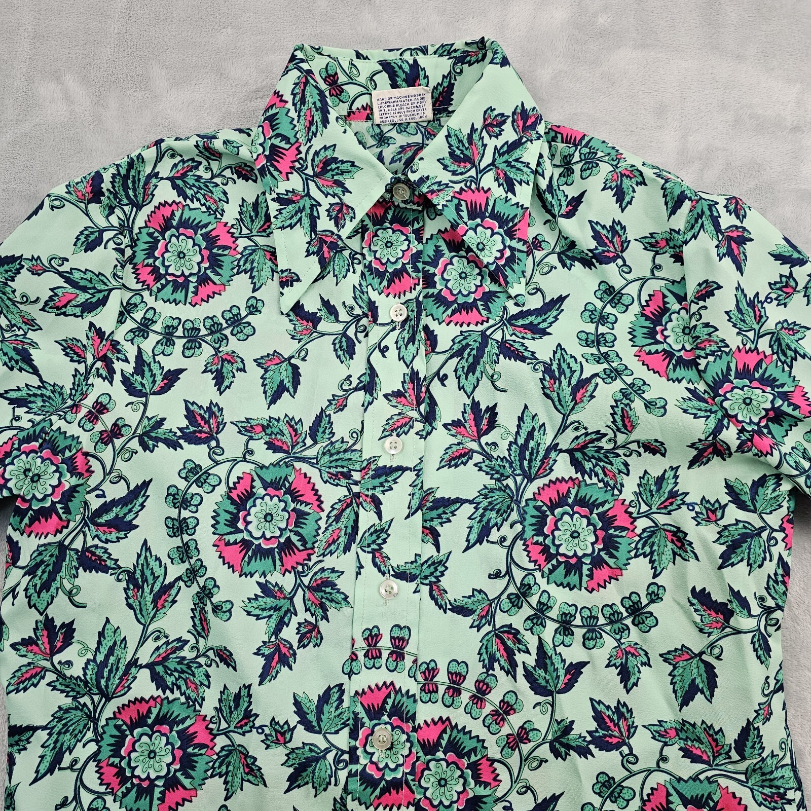 VTG 70&rsquo;s PYKETTES MOD Blouse Top Floral Dagger Collar Vivid Green Pink Small