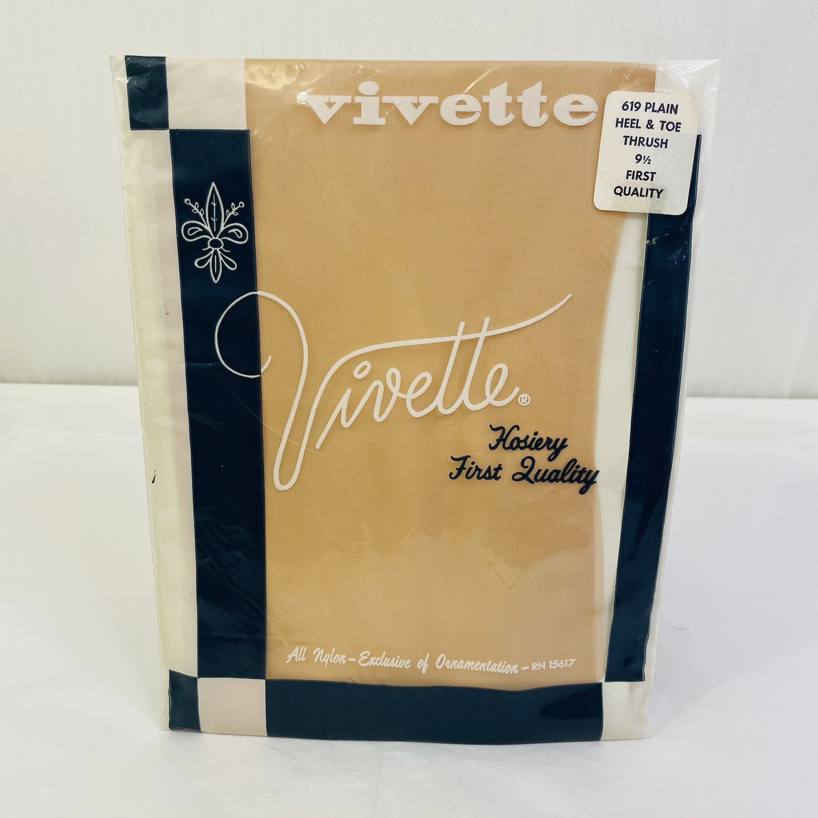 Vintage Vivette Nylon Stockings Size 9.5 First Quality Plain Heel & Toe Sheers