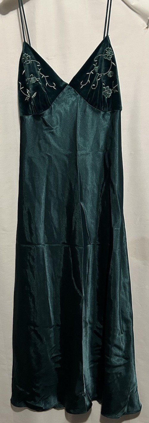 Vintage Secret Treasures Gown 1X Green Satin Nightgown Velvet Bodice Lingerie