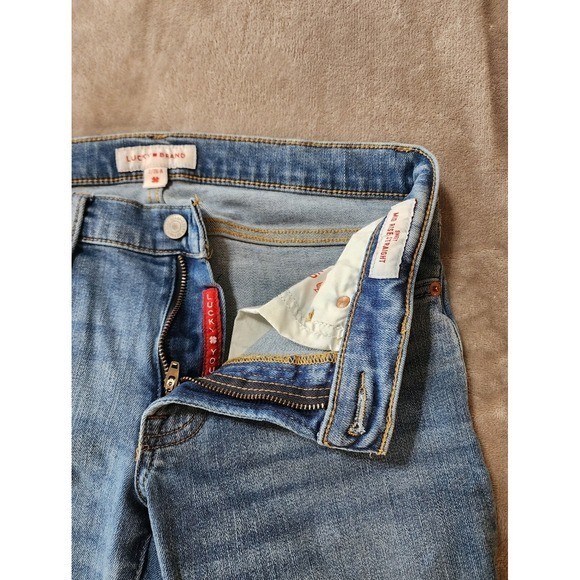 Lucky Brand Sweet Straight Mid Rise Raw Hem 2/26 Blue