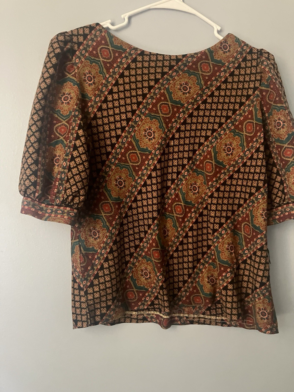 Lady Carol of New York Geometric Patterned Shirt Brown Red Green Beige Casual