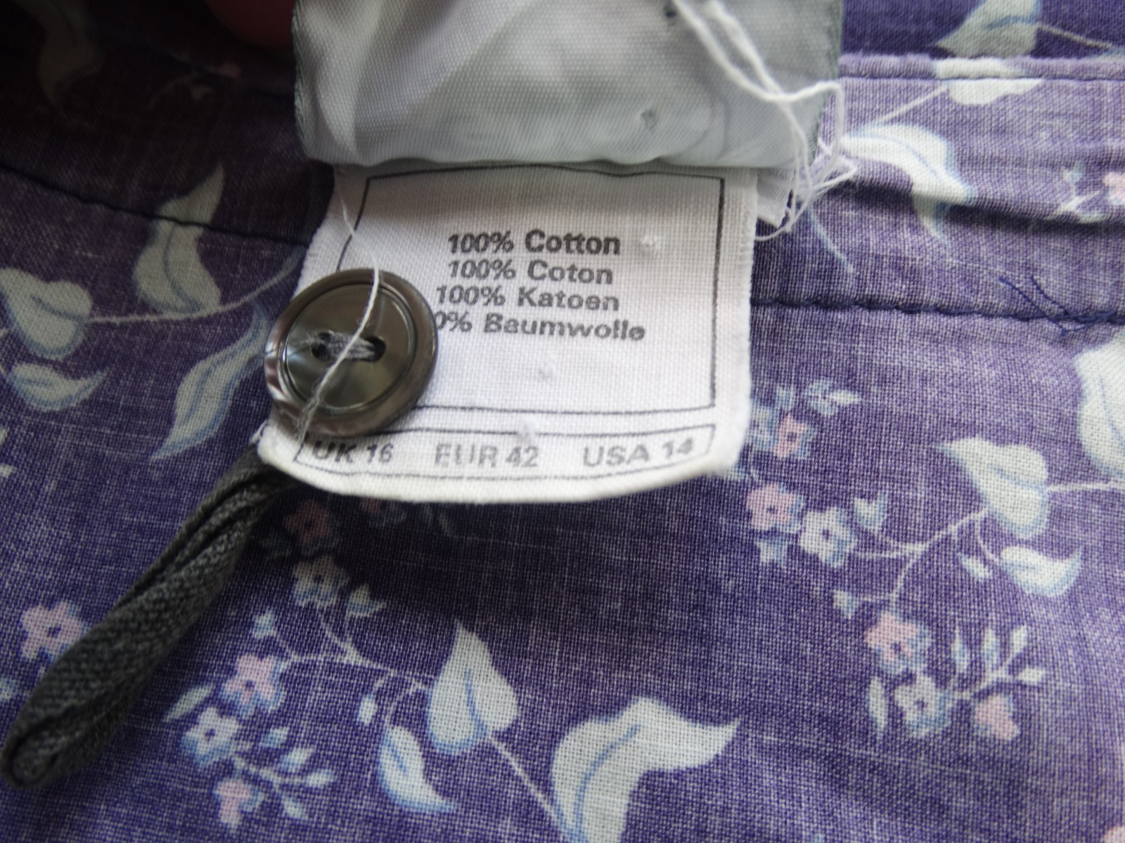 Vintage 80s Laura Ashley Floral Prairie Dress US 14 casual midi unlined, cotton