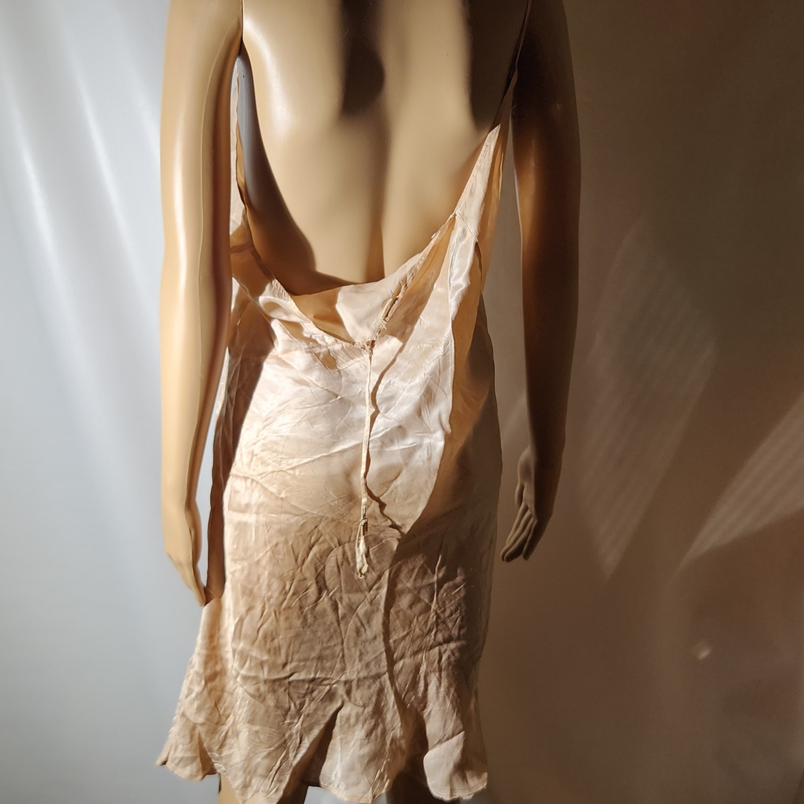 Gorgeous 1930s Silk Nightgown Antique Nude Slip Dress Excellent Peach Lace Mediu